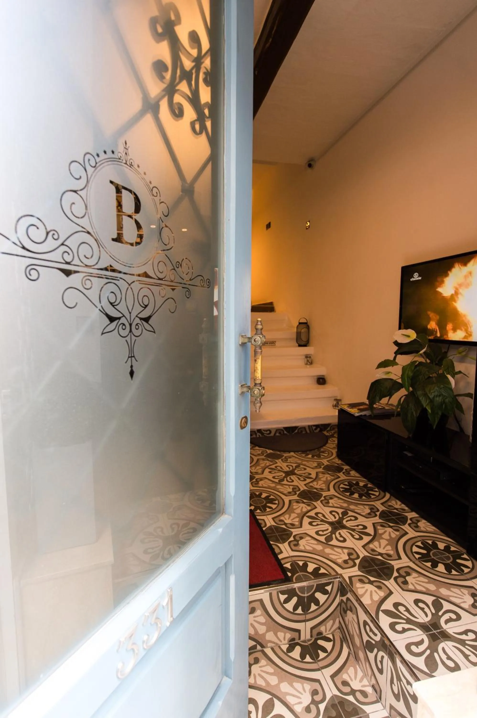 Property building, Bed in Backstage Boutique Music Themed Townhouse