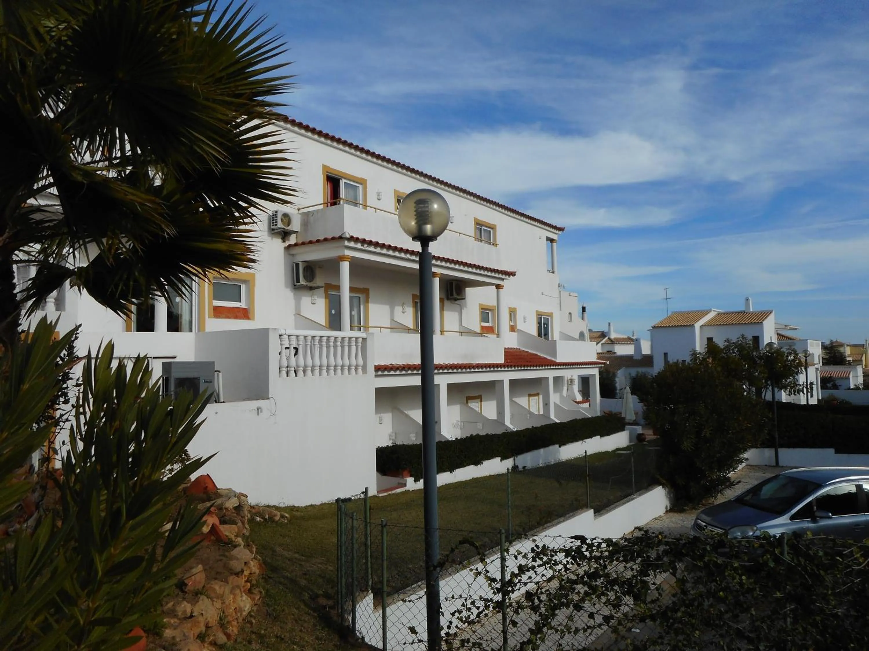 Property building in Agua Marinha ROSA- Hotel