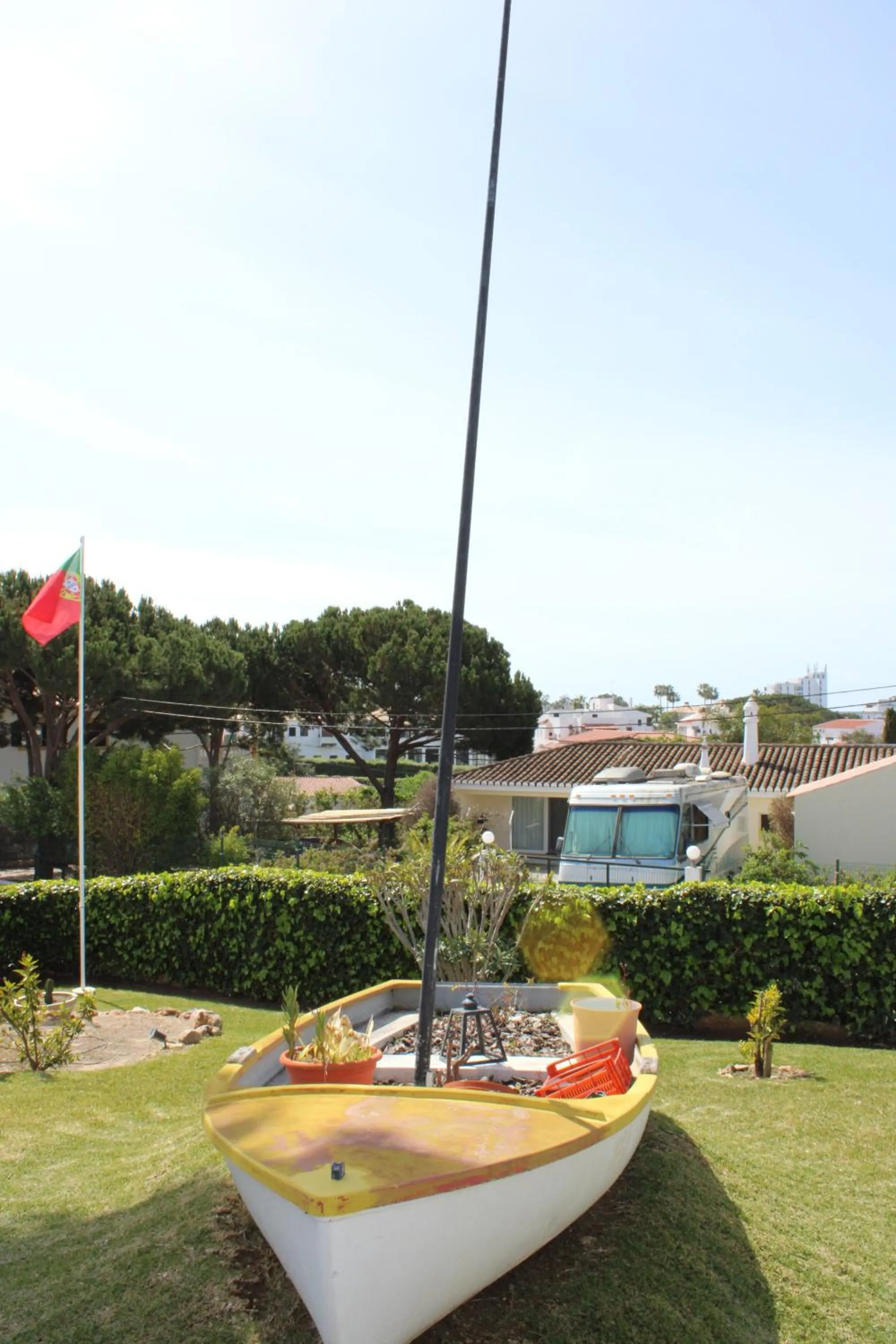 Property building in Agua Marinha ROSA- Hotel