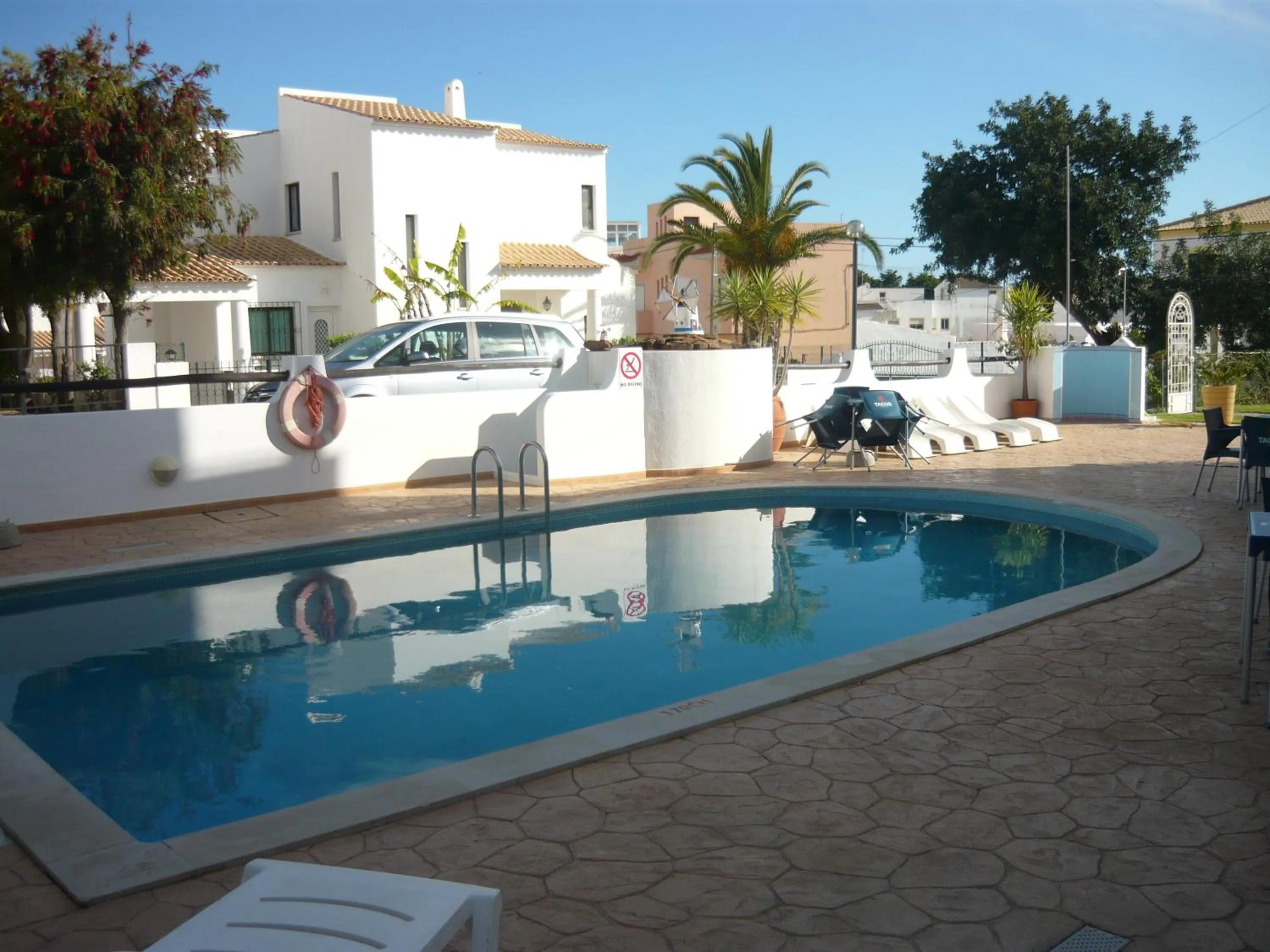 Property building in Agua Marinha ROSA- Hotel