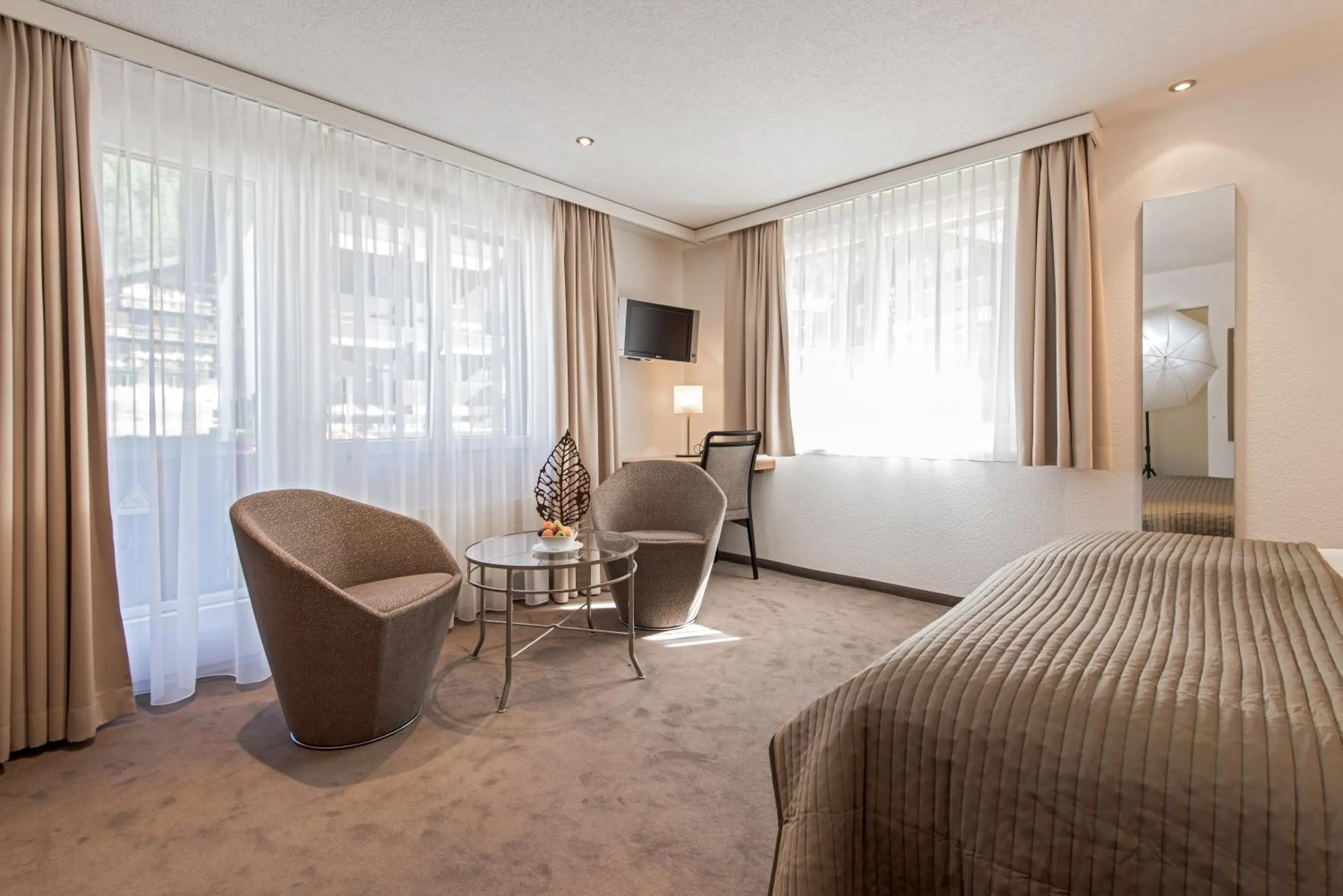 Bedroom, Bed in Hotel Mistral Superior