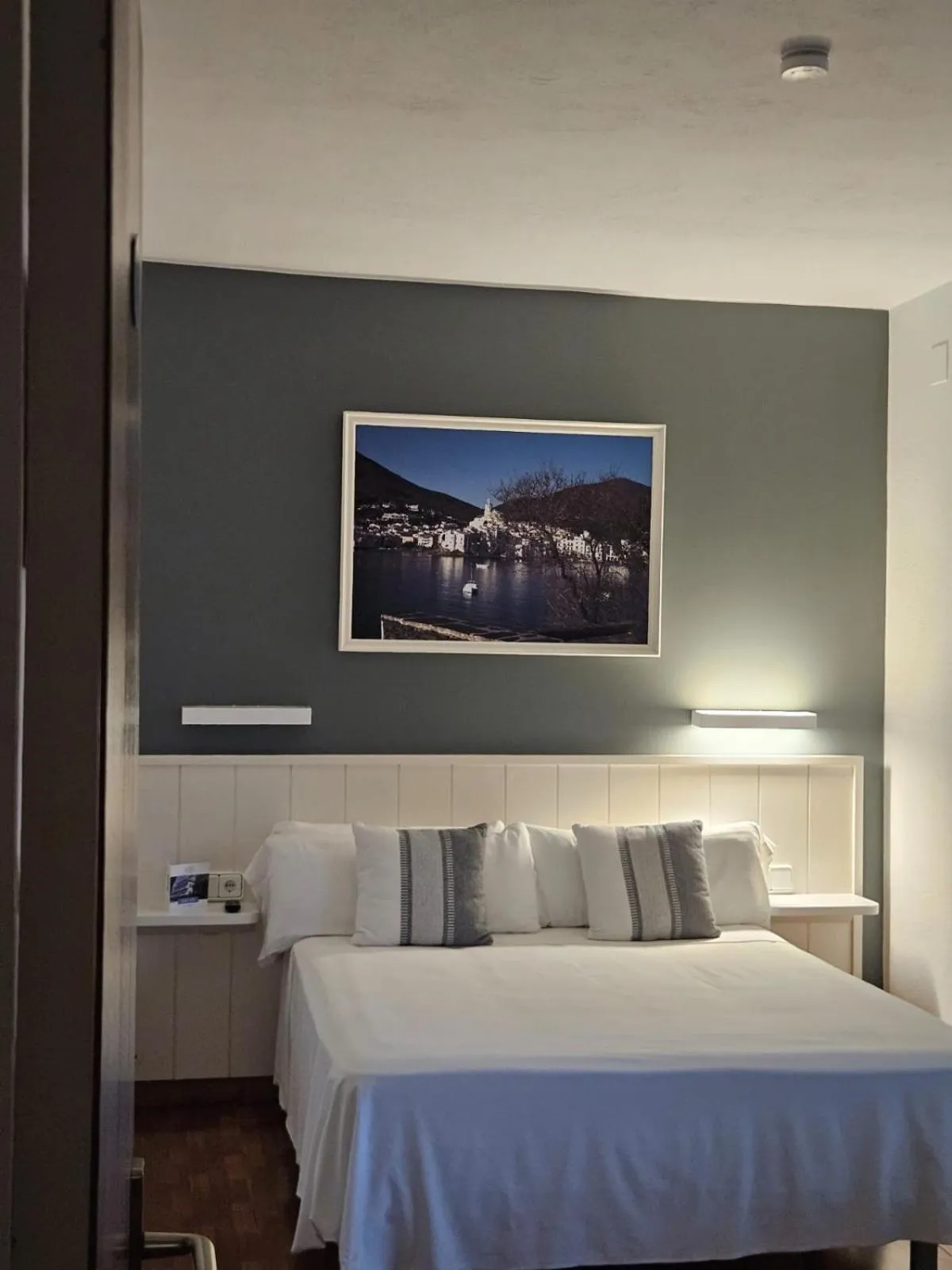 Bed in Hotel S´Aguarda