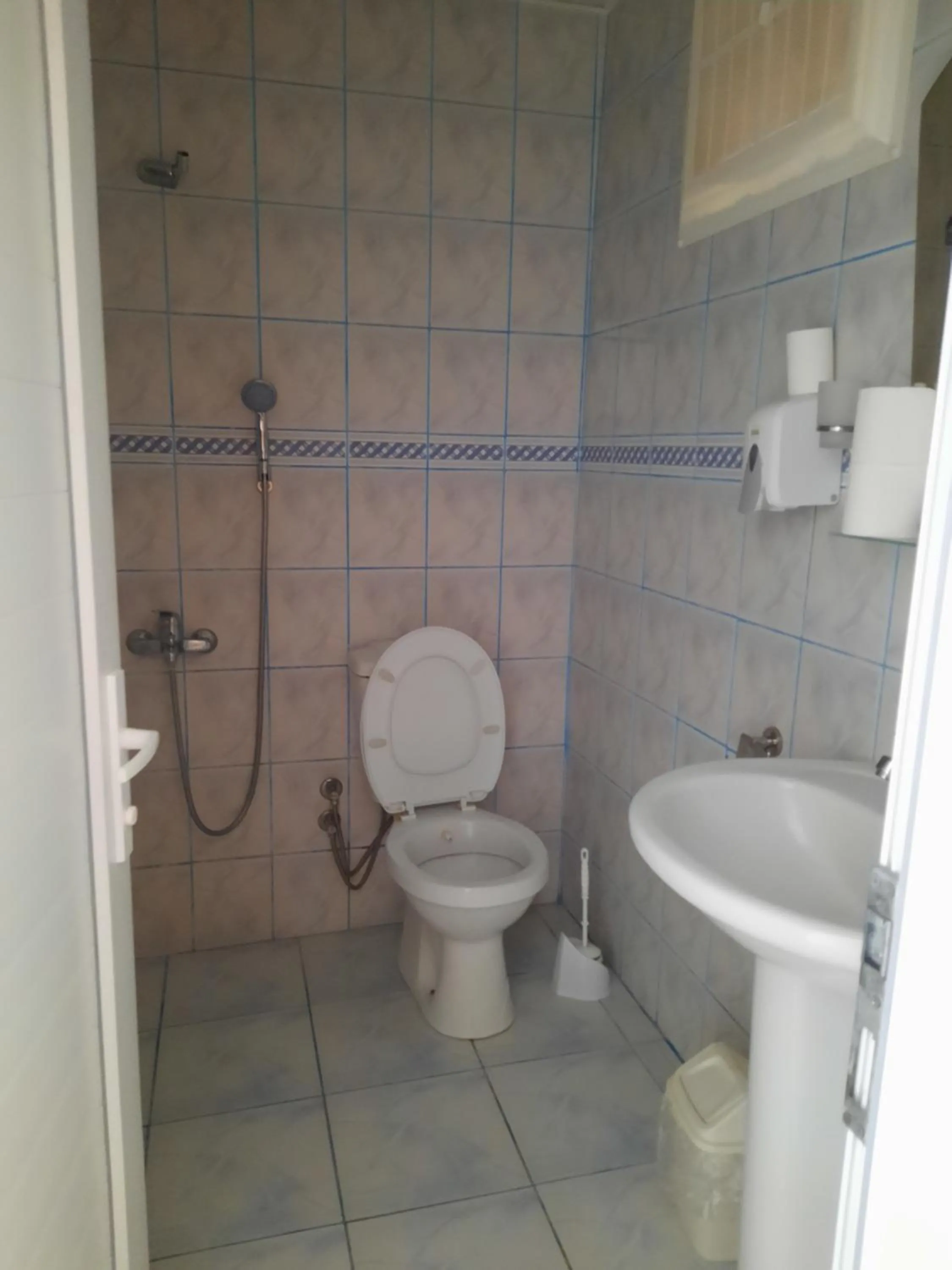 Bathroom in Adrasan Maviay Hotel