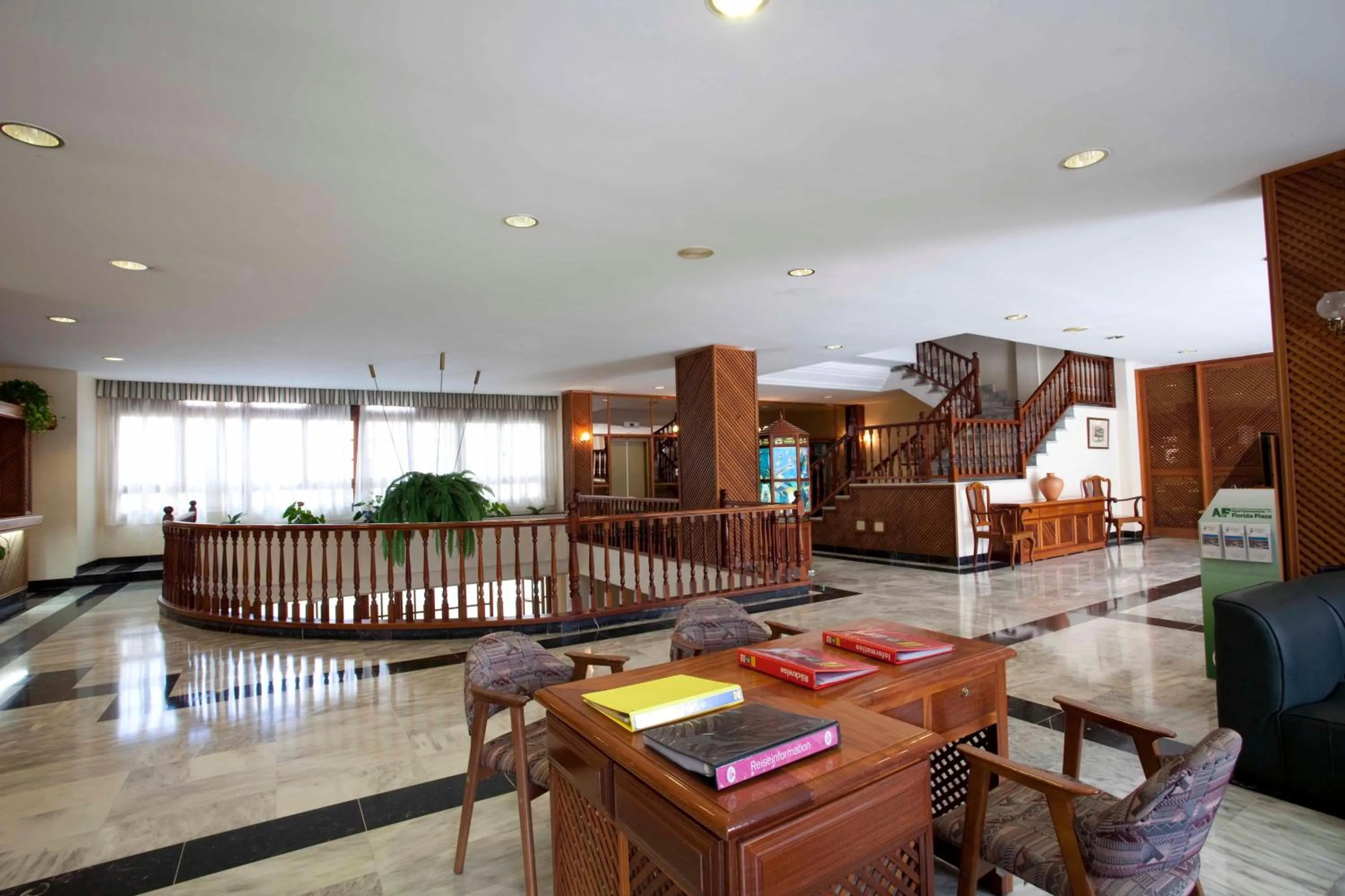 Lobby or reception in Be Smart Florida Plaza