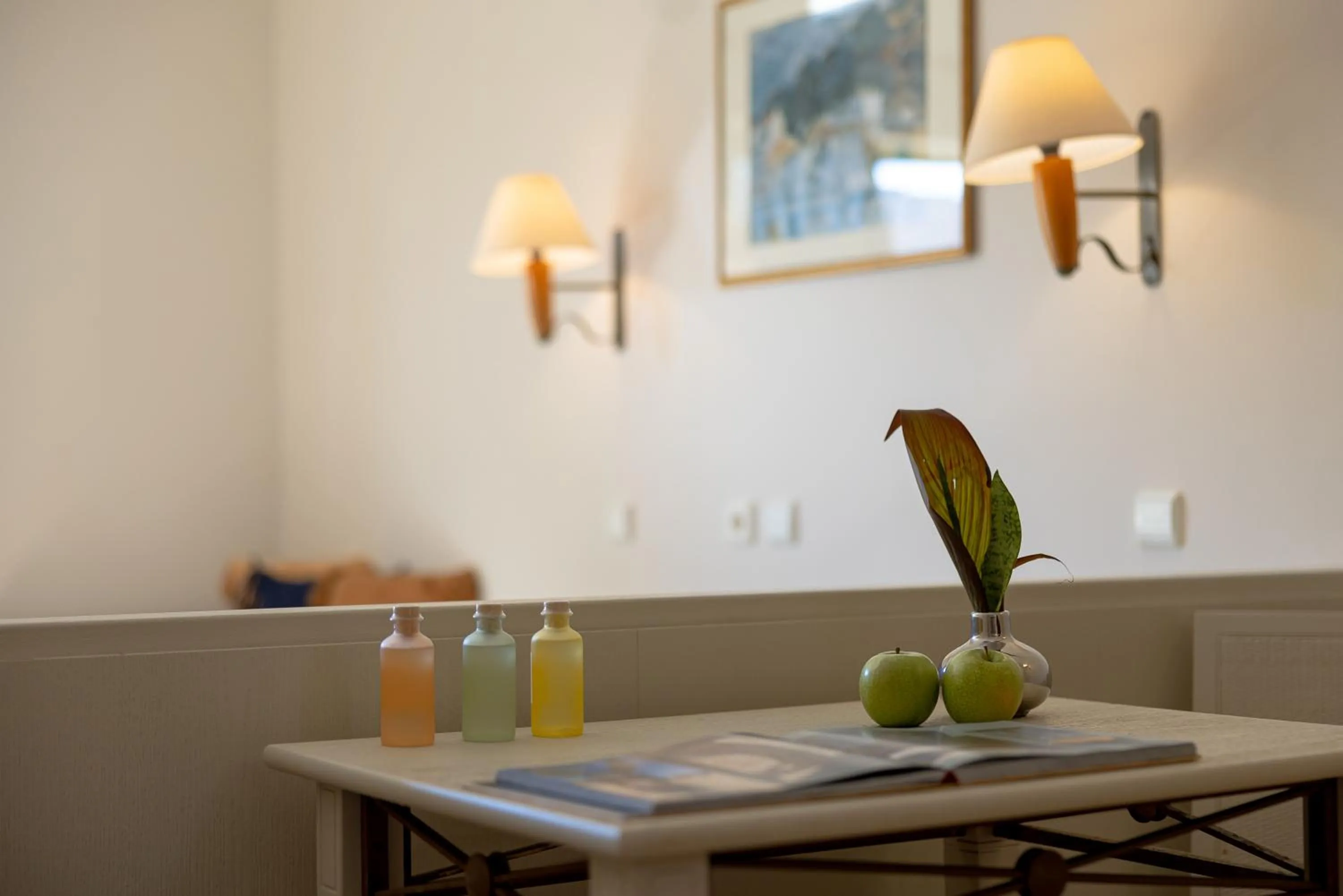 Living room in Giannoulis - Grand Bay Beach Resort (Exclusive Adults Only)