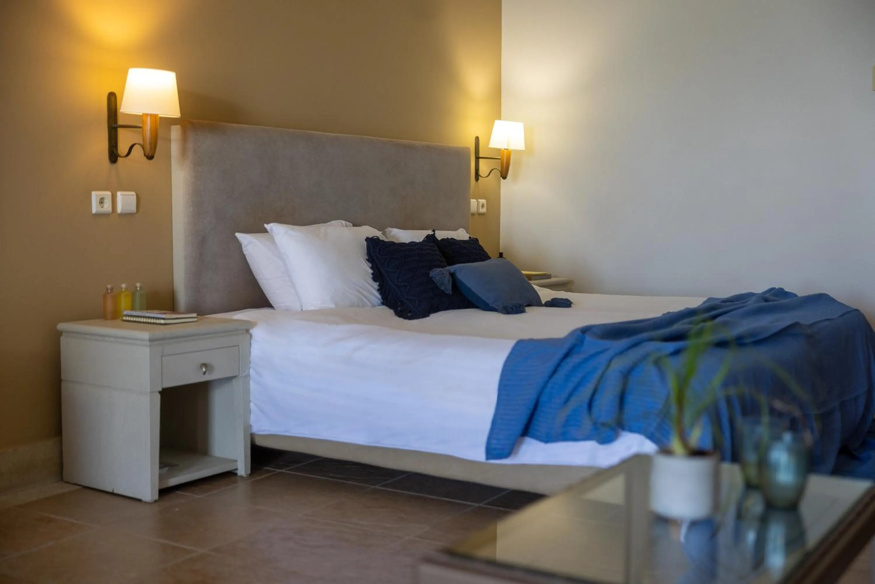 Bed in Giannoulis - Grand Bay Beach Resort (Exclusive Adults Only)