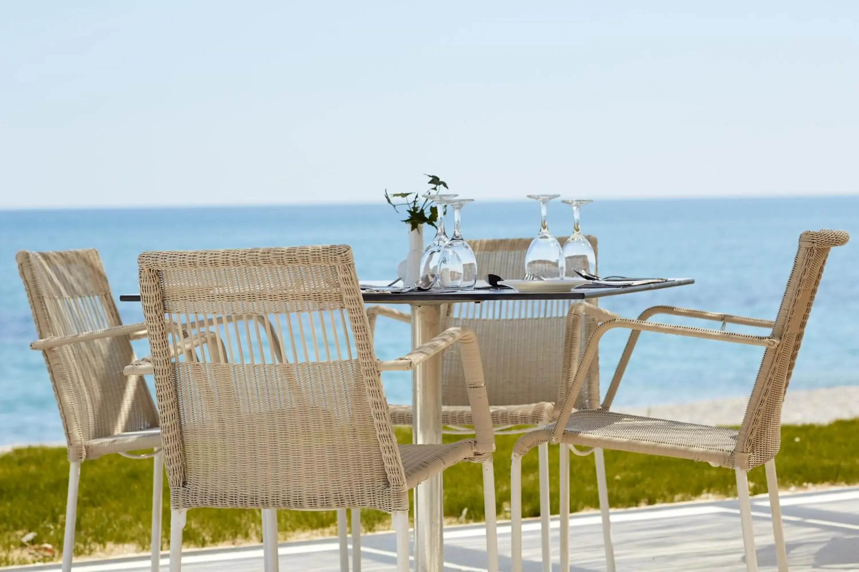 Restaurant/places to eat in Giannoulis - Grand Bay Beach Resort (Exclusive Adults Only) Restaurant/places to eat in Giannoulis - Grand Bay Beach Resort (Exclusive Adults Only)