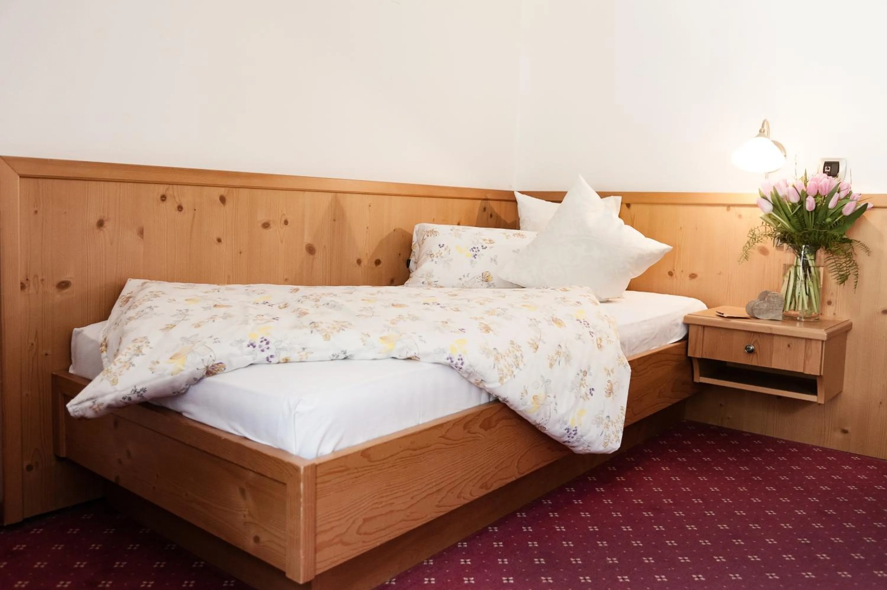 Decorative detail, Bed in Active Hotel Sonne