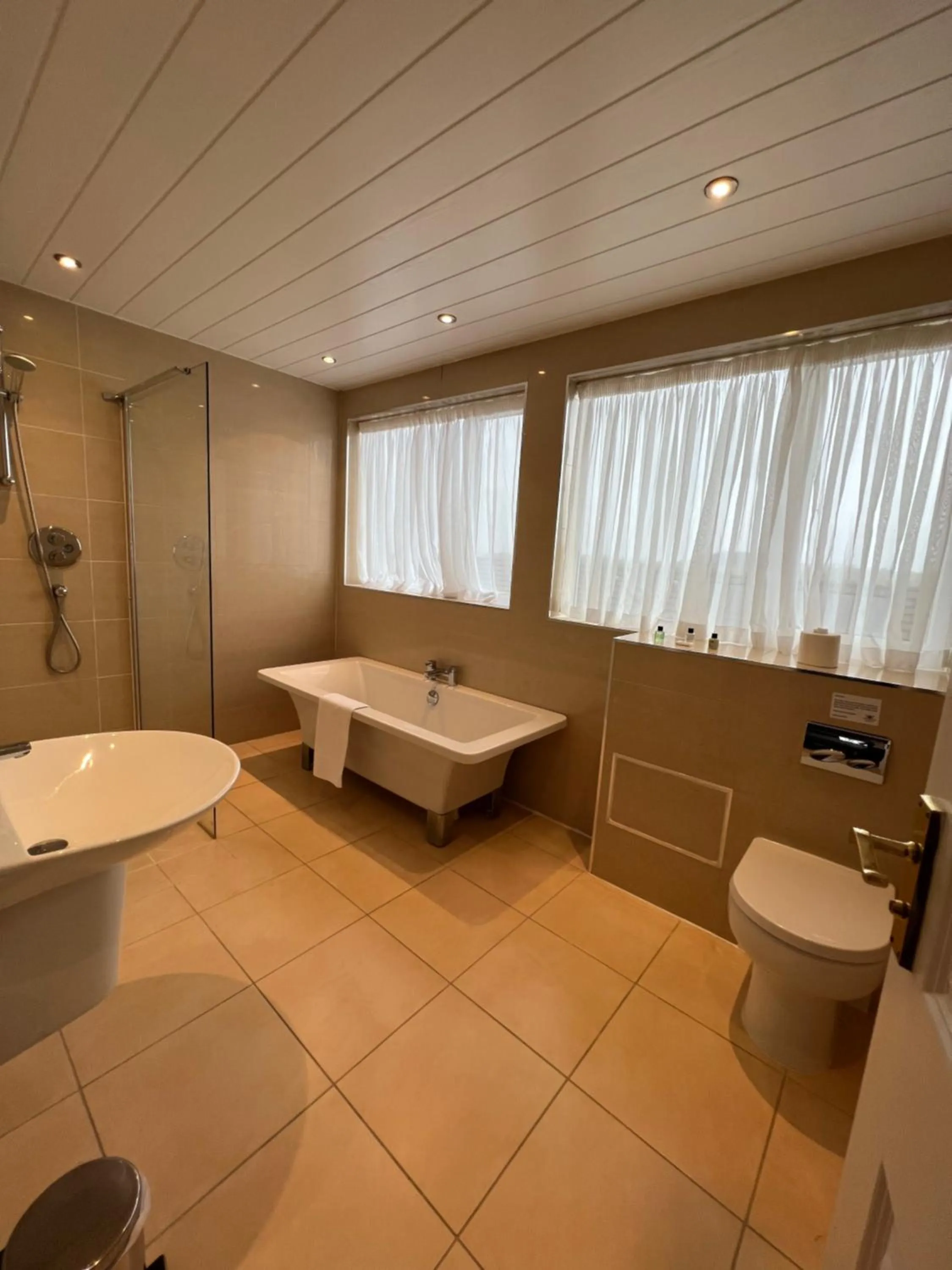 Bathroom in Stirk House Hotel