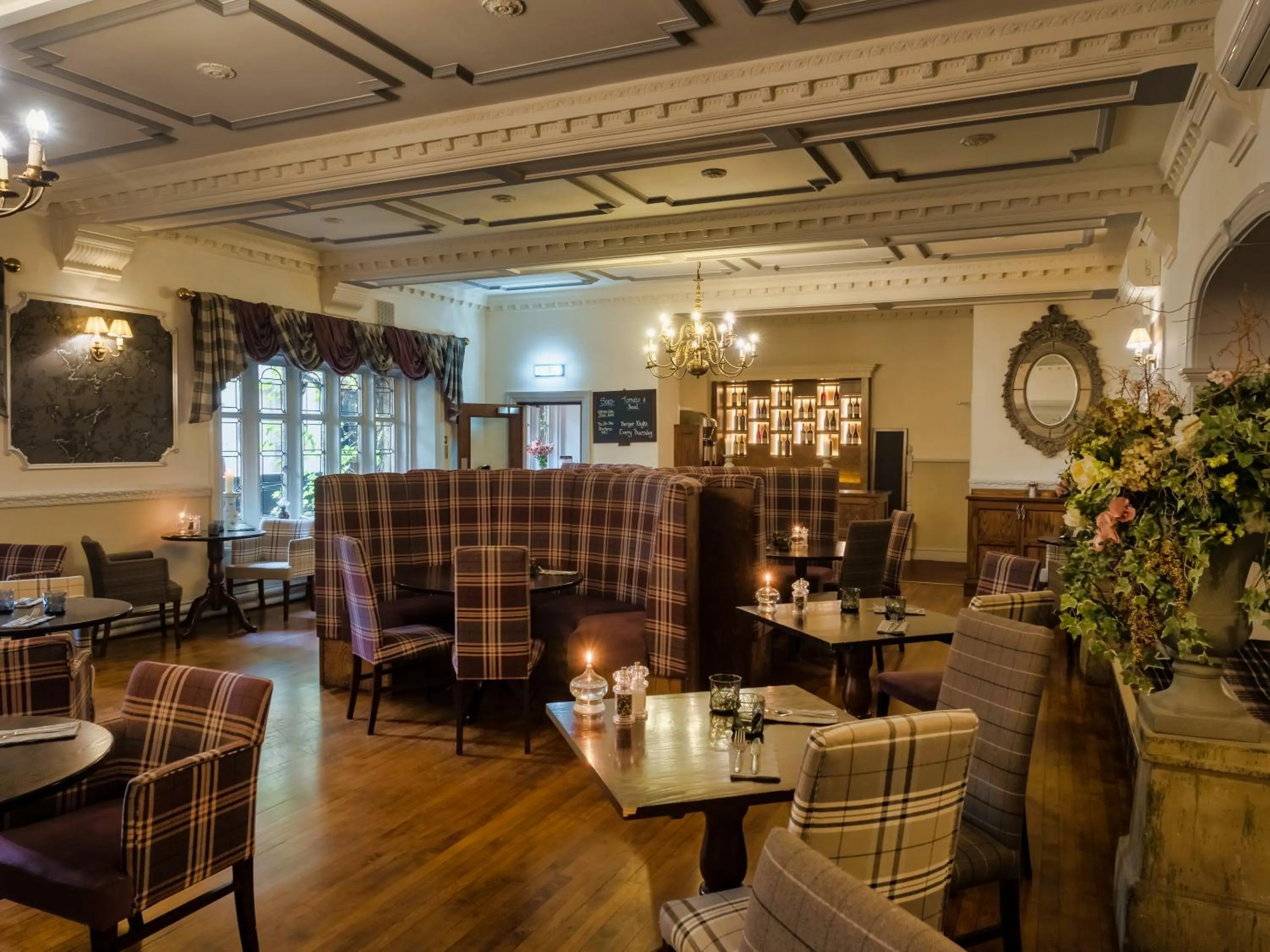 Restaurant/places to eat in Stirk House Hotel