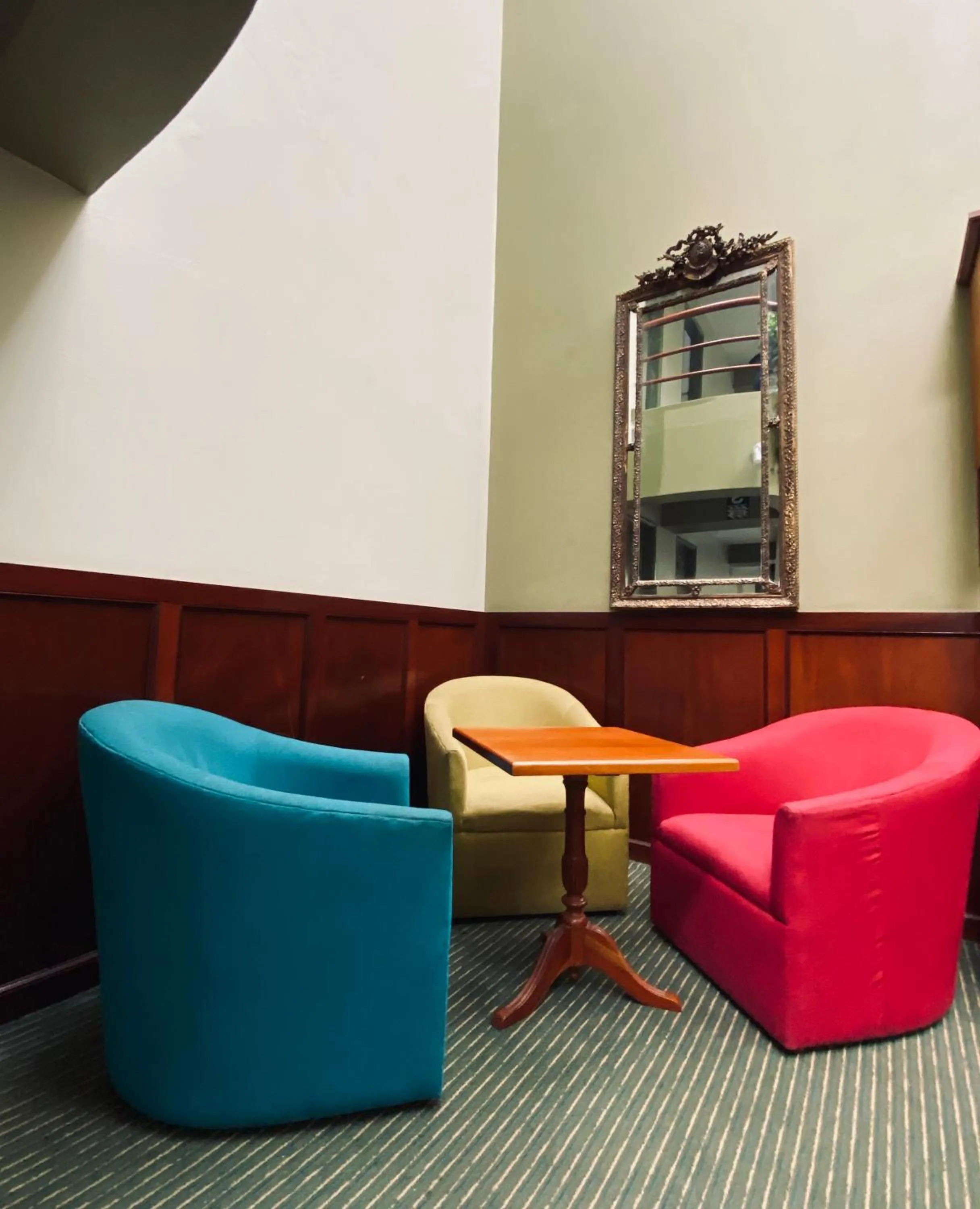 Living room in Faraona Grand Hotel