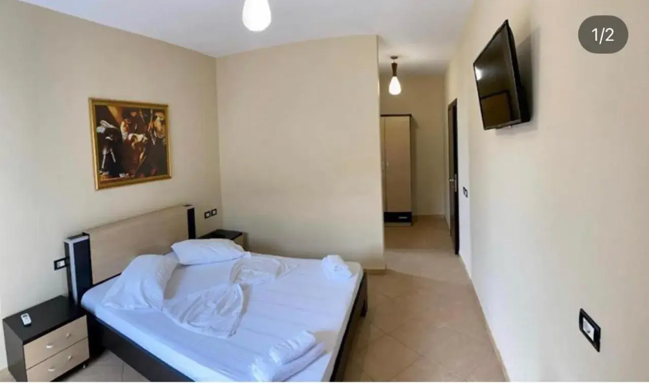 Bed in AL Hotel Bed in AL Hotel