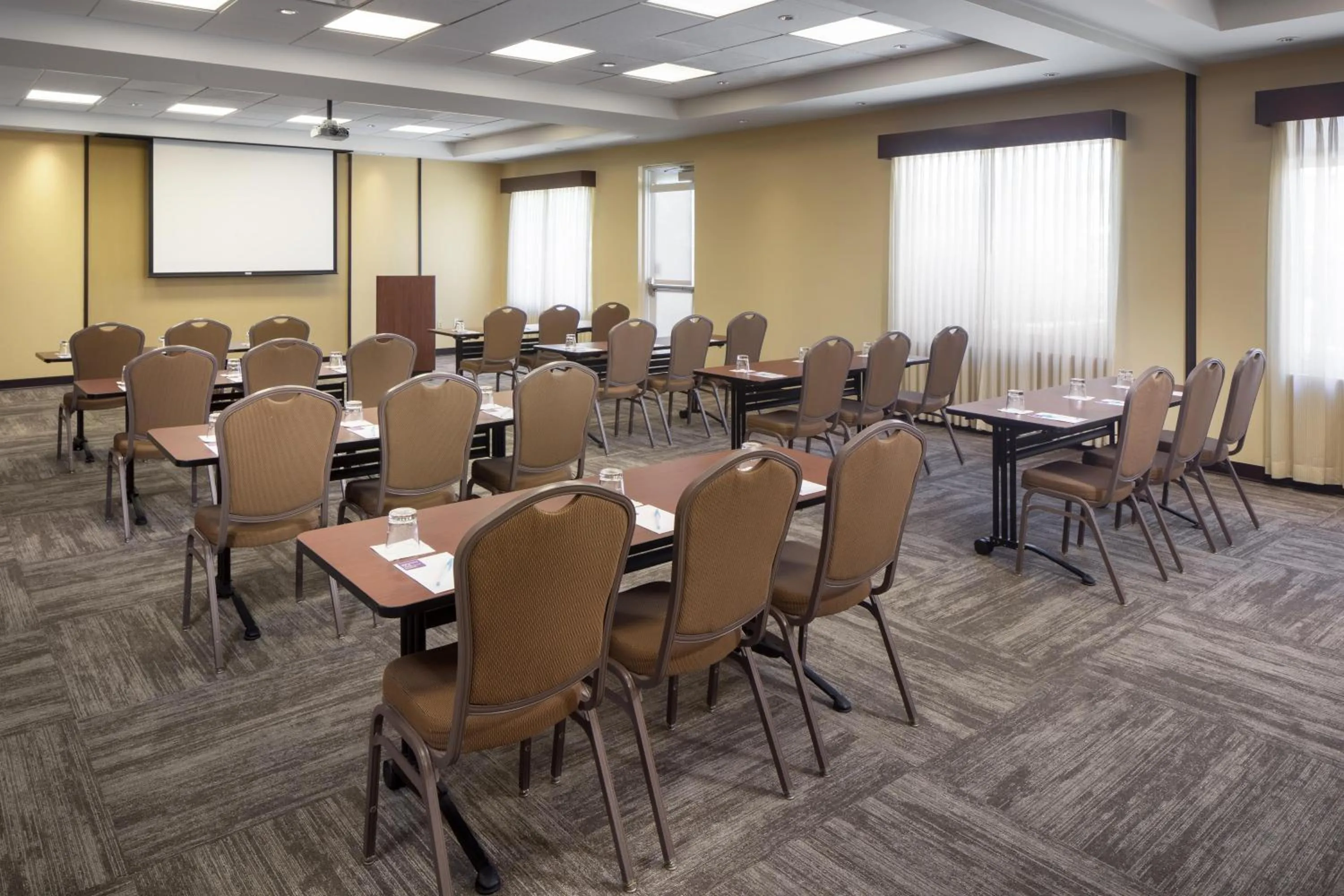 Meeting/conference room in Hyatt Place Phoenix/ Mesa