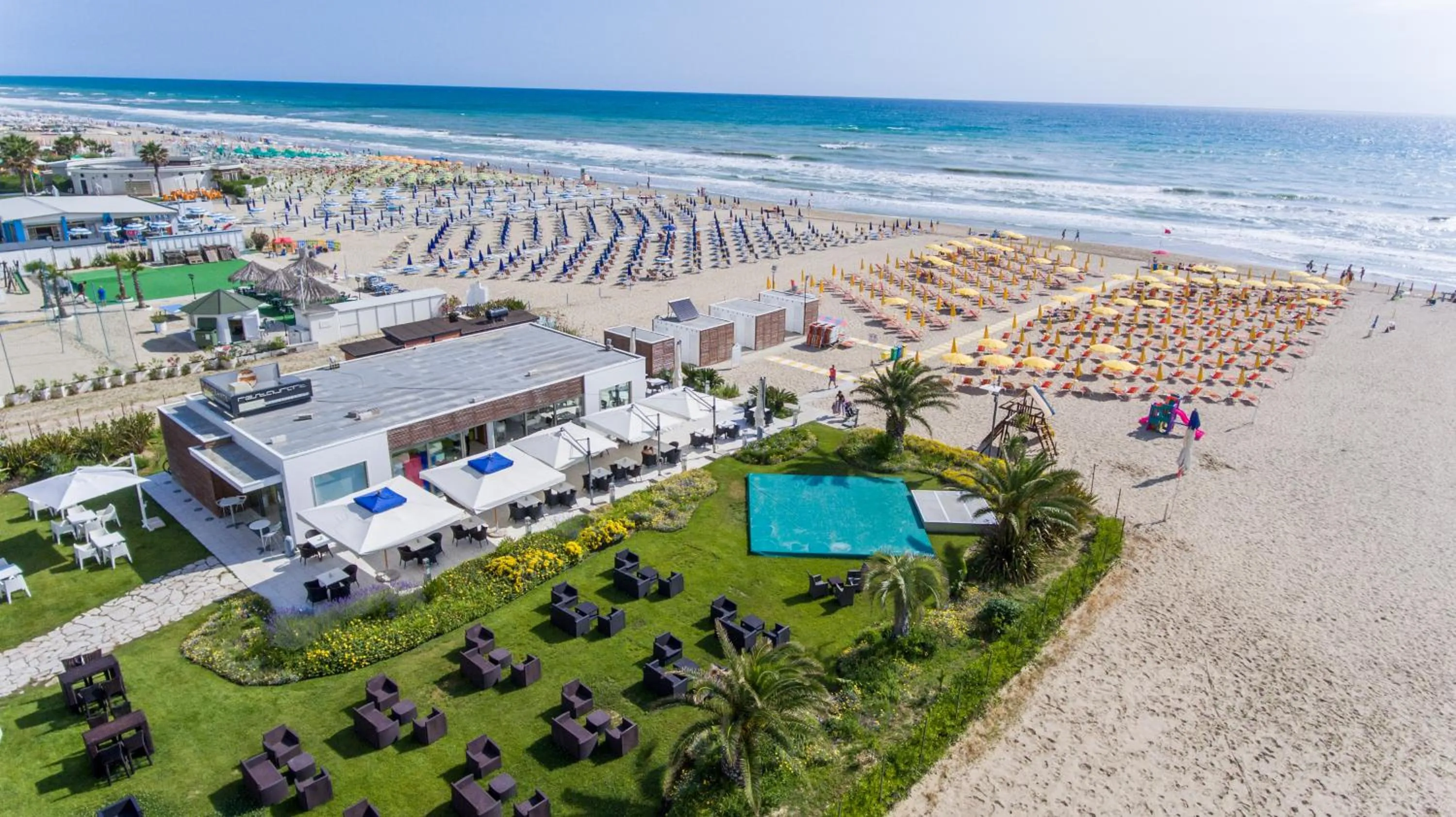 Garden view in Hotel Atlas