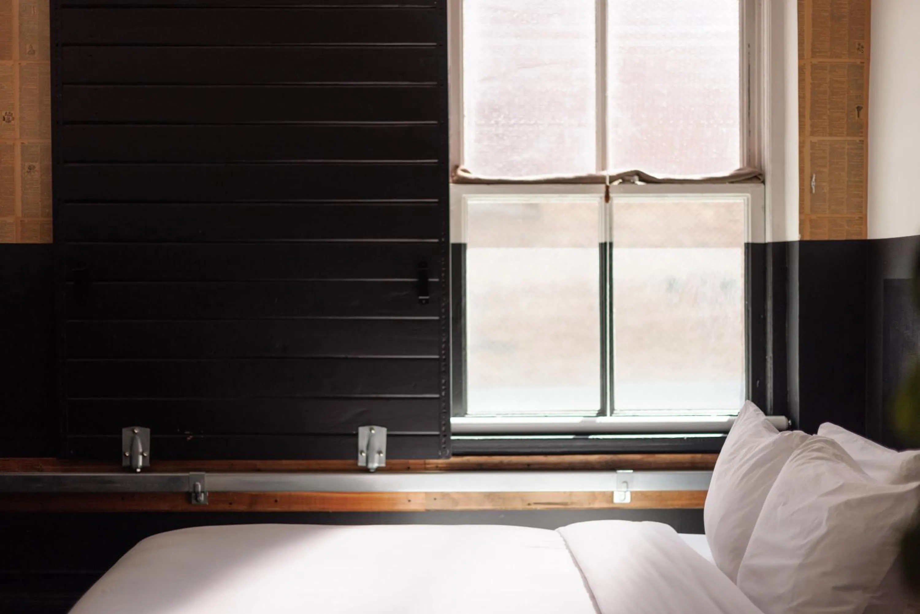 Property building, Bed in The Clyde Hotel Portland By Kasa Living