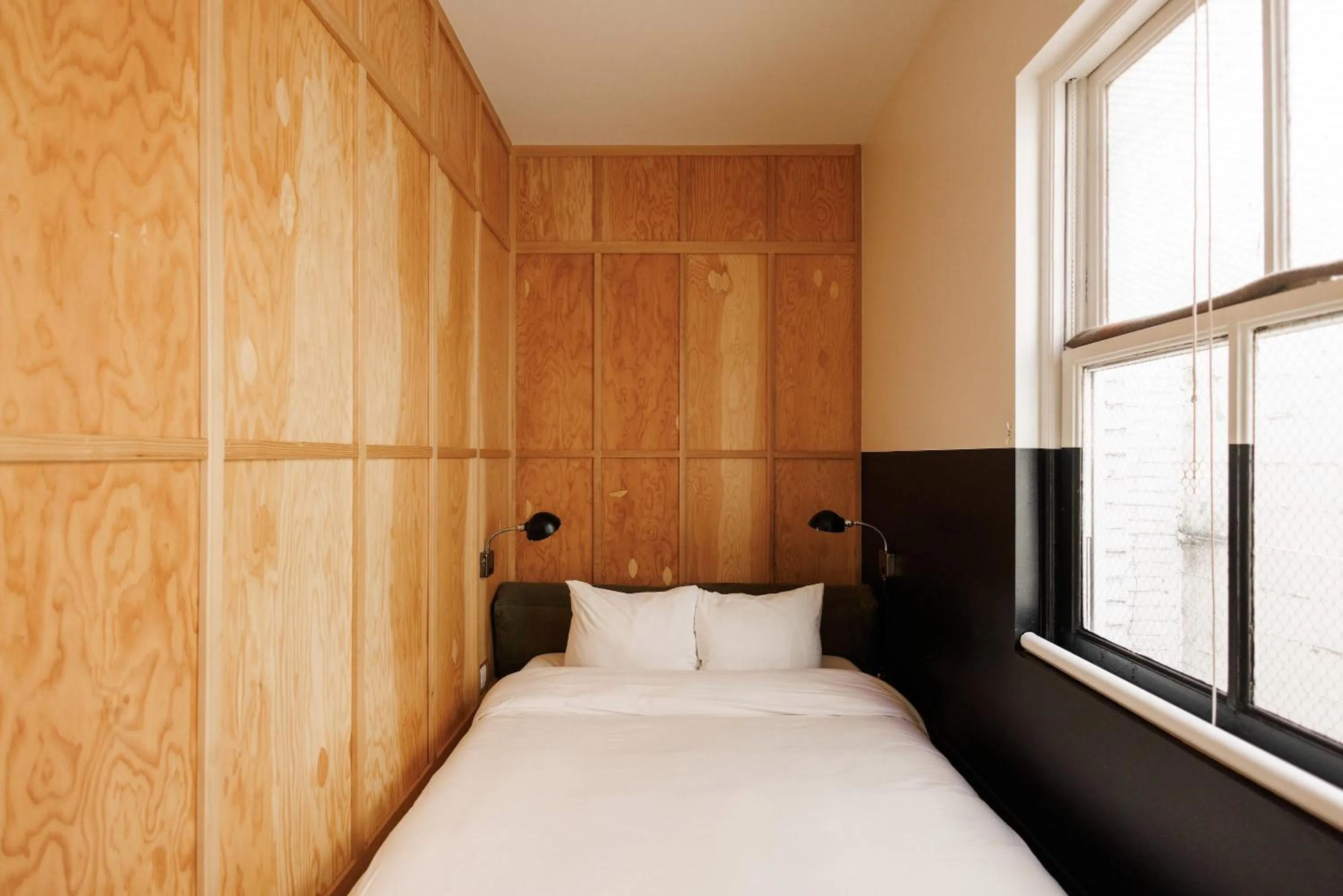 Property building, Bed in The Clyde Hotel Portland By Kasa Living