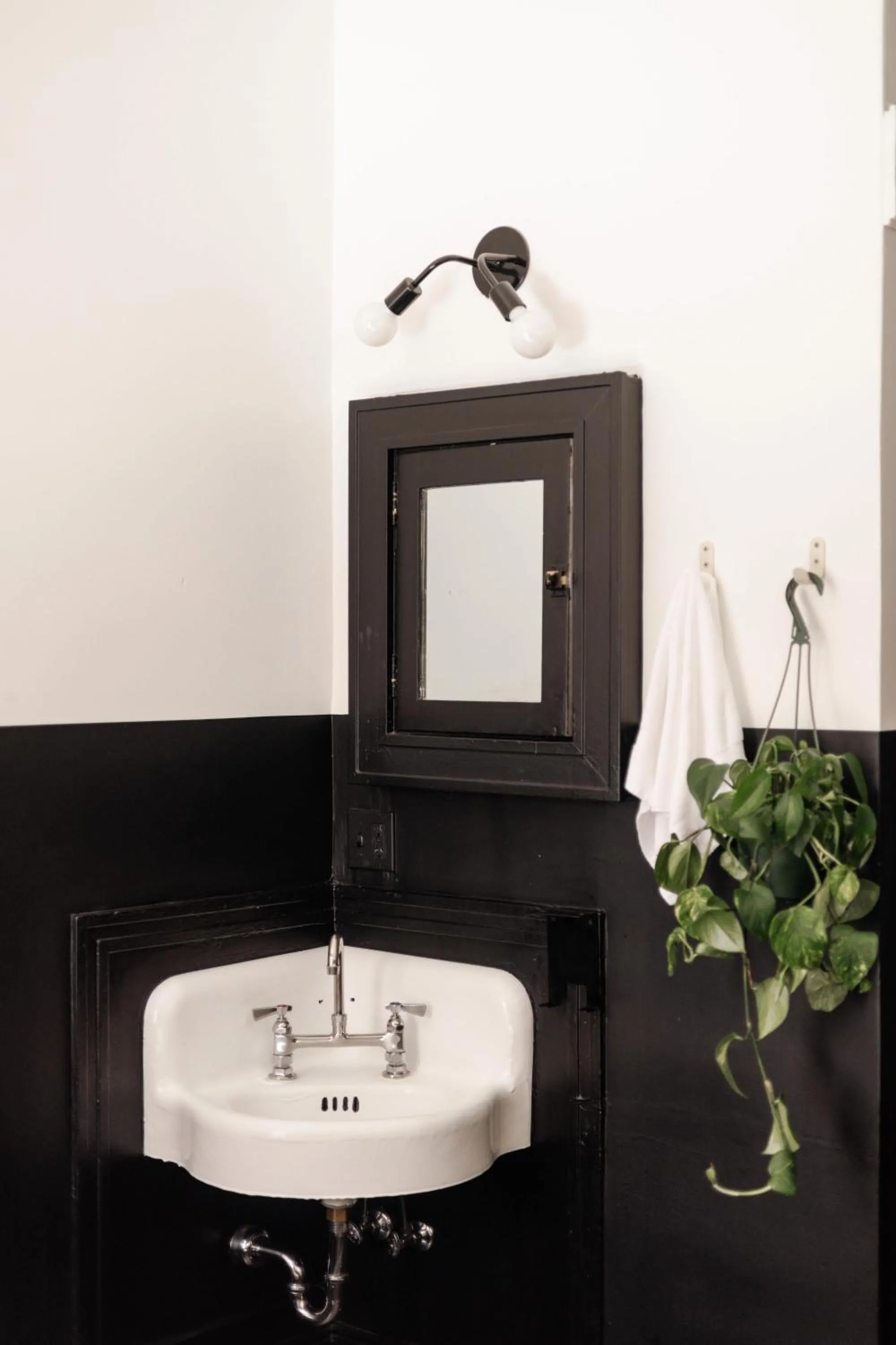 Property building in The Clyde Hotel Portland By Kasa Living