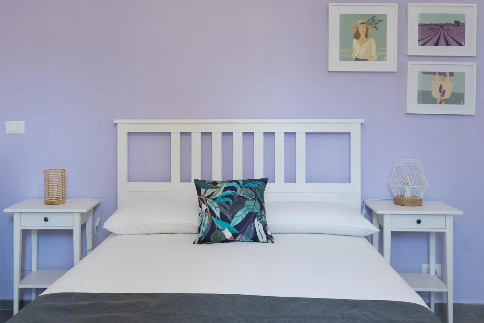 Twin Room with Private Bathroom - single occupancy in Dietro il Teatro Twin Room with Private Bathroom - single occupancy in Dietro il Teatro
