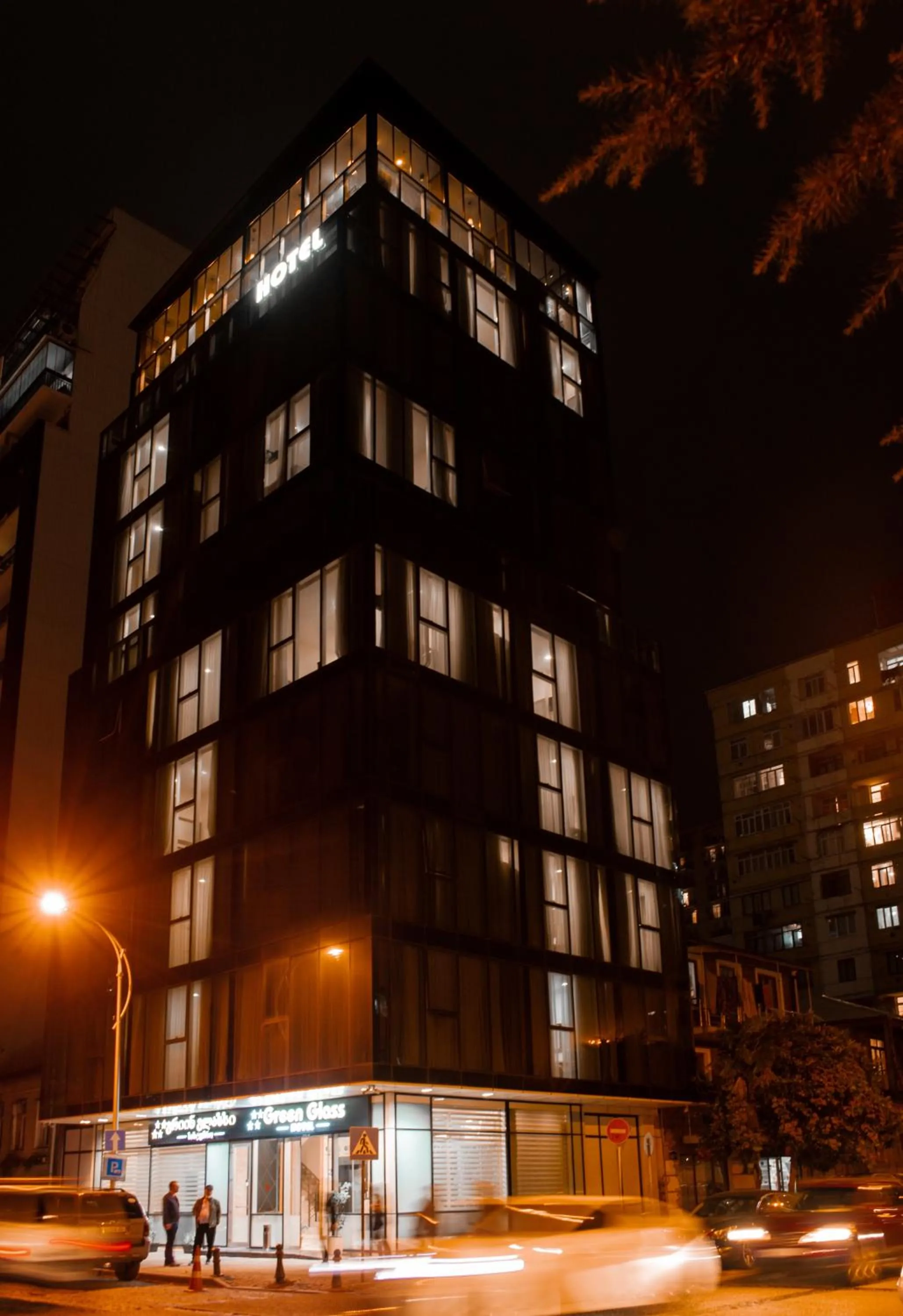Property building in Hotel Green Glass