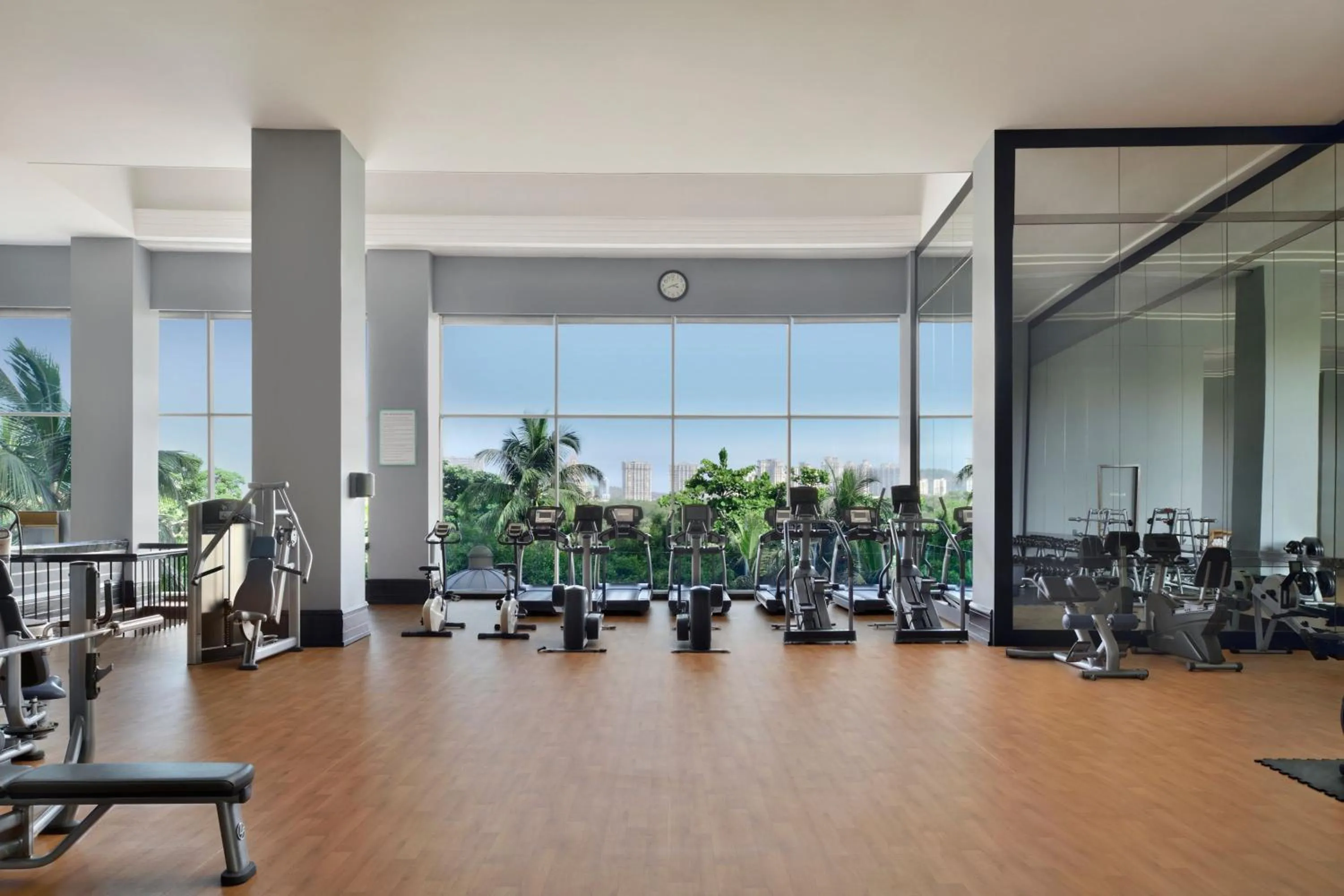Fitness centre/facilities in The Westin Mumbai Powai Lake