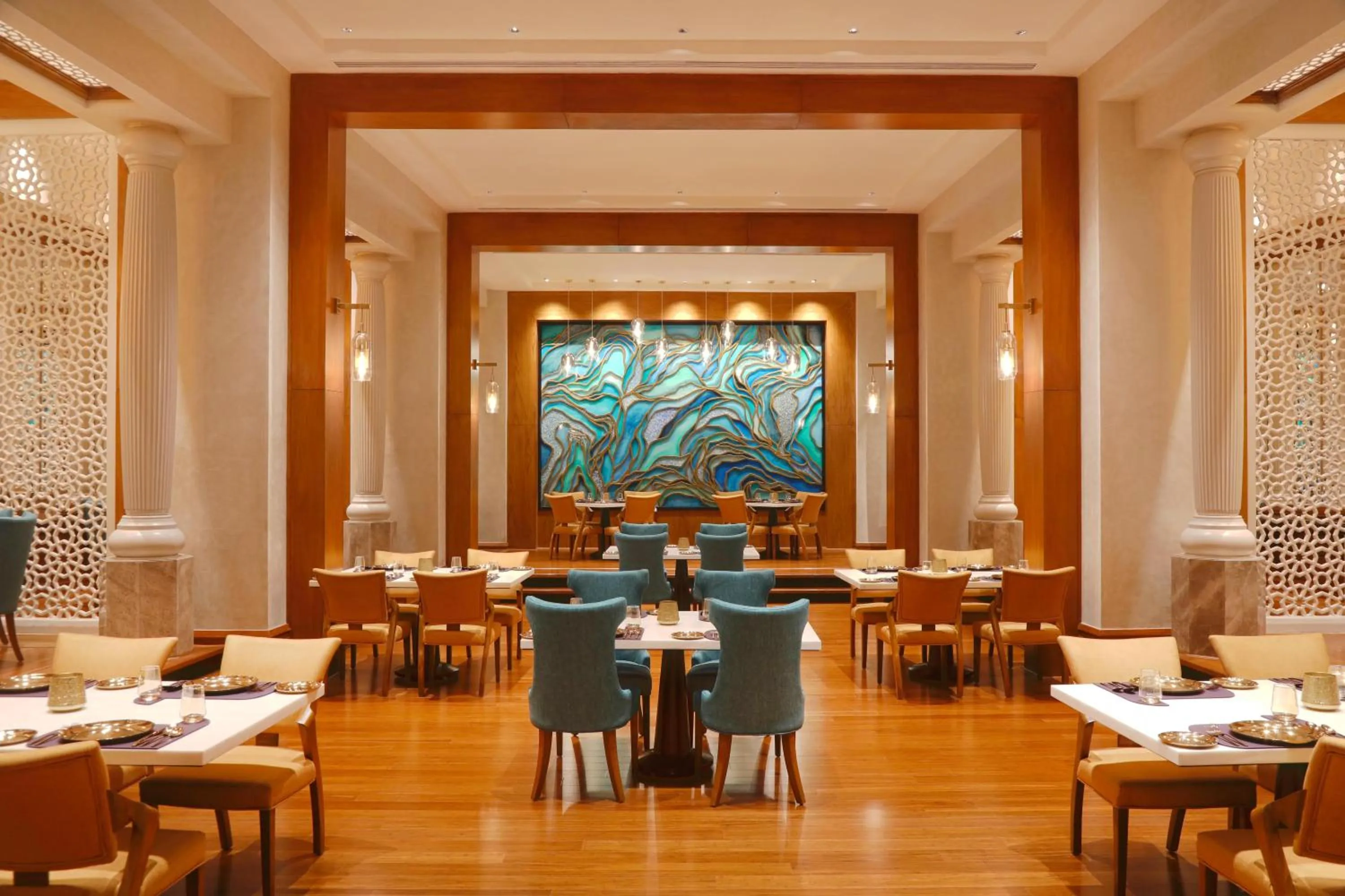 Restaurant/places to eat in The Westin Mumbai Powai Lake