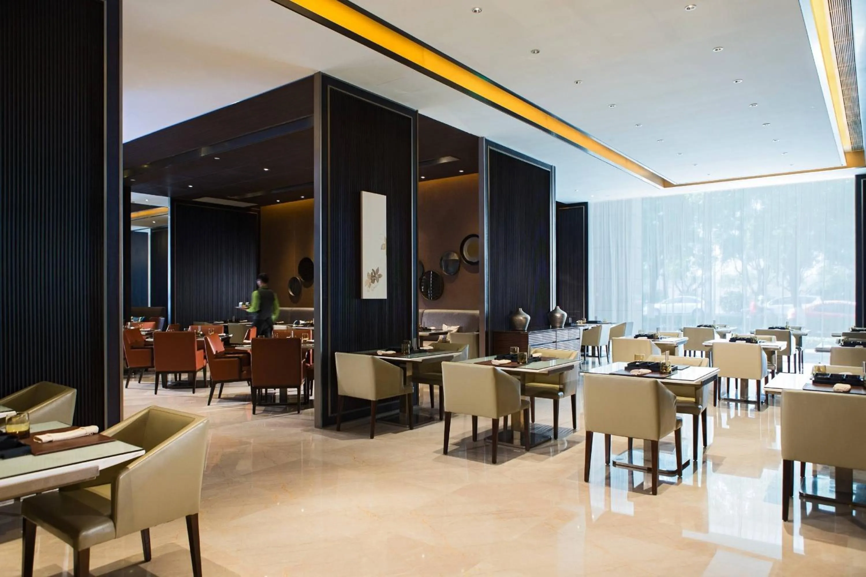 Restaurant/places to eat in Renaissance Suzhou Hotel