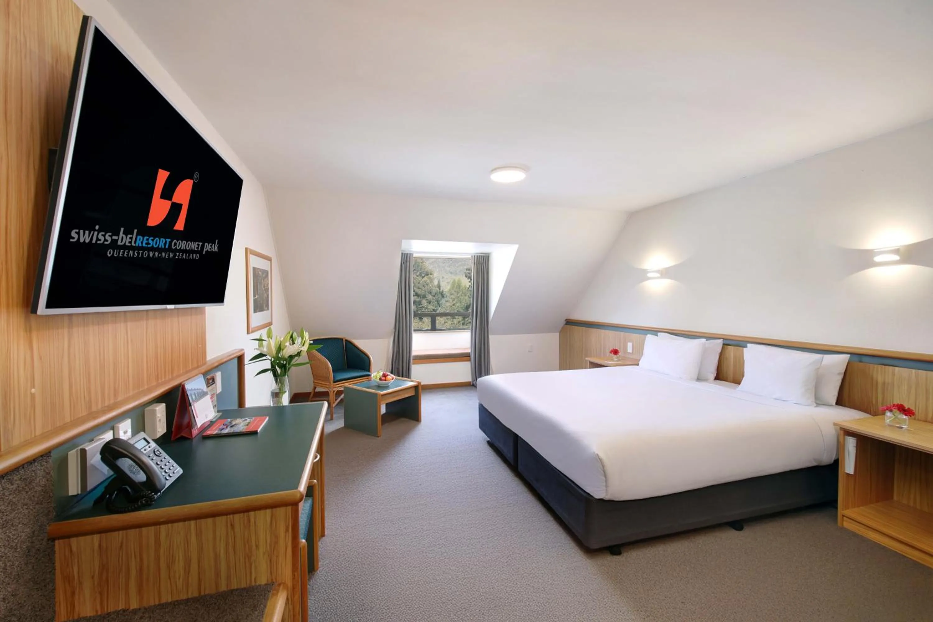 Bed in Swiss-Belresort Coronet Peak