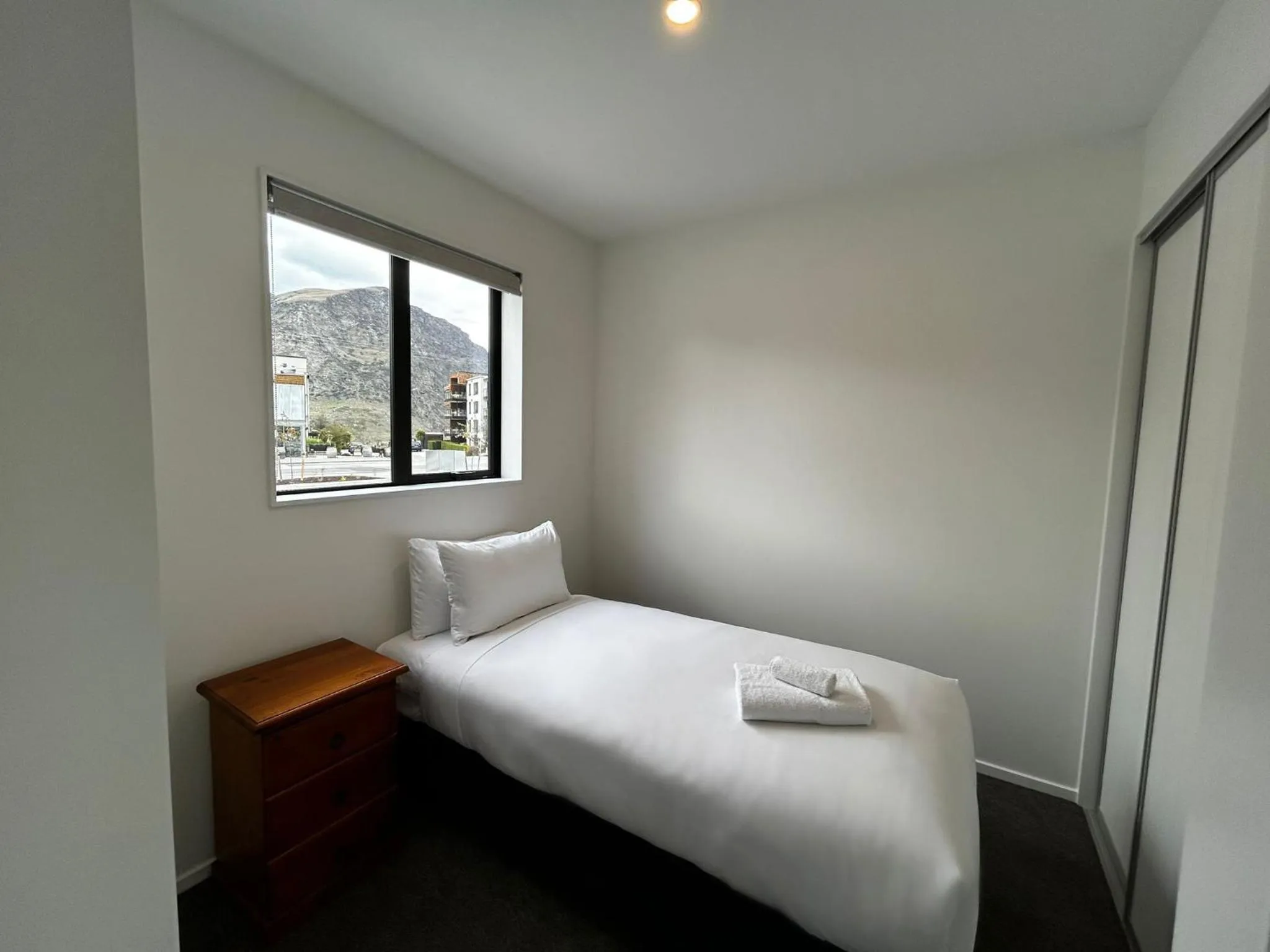 Bedroom, Bed in Swiss-Belresort Coronet Peak