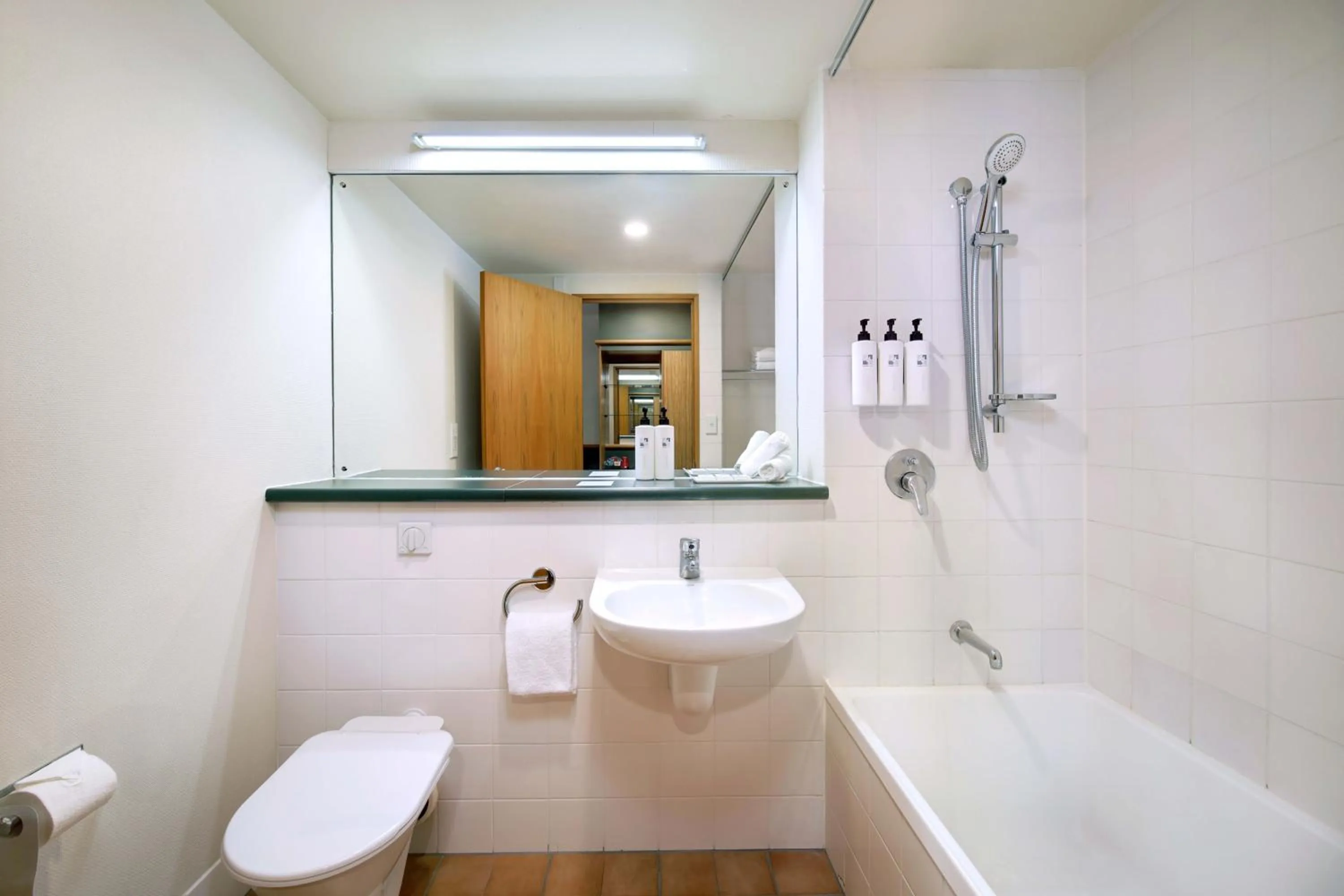 Swiss-Belresort Coronet Peak