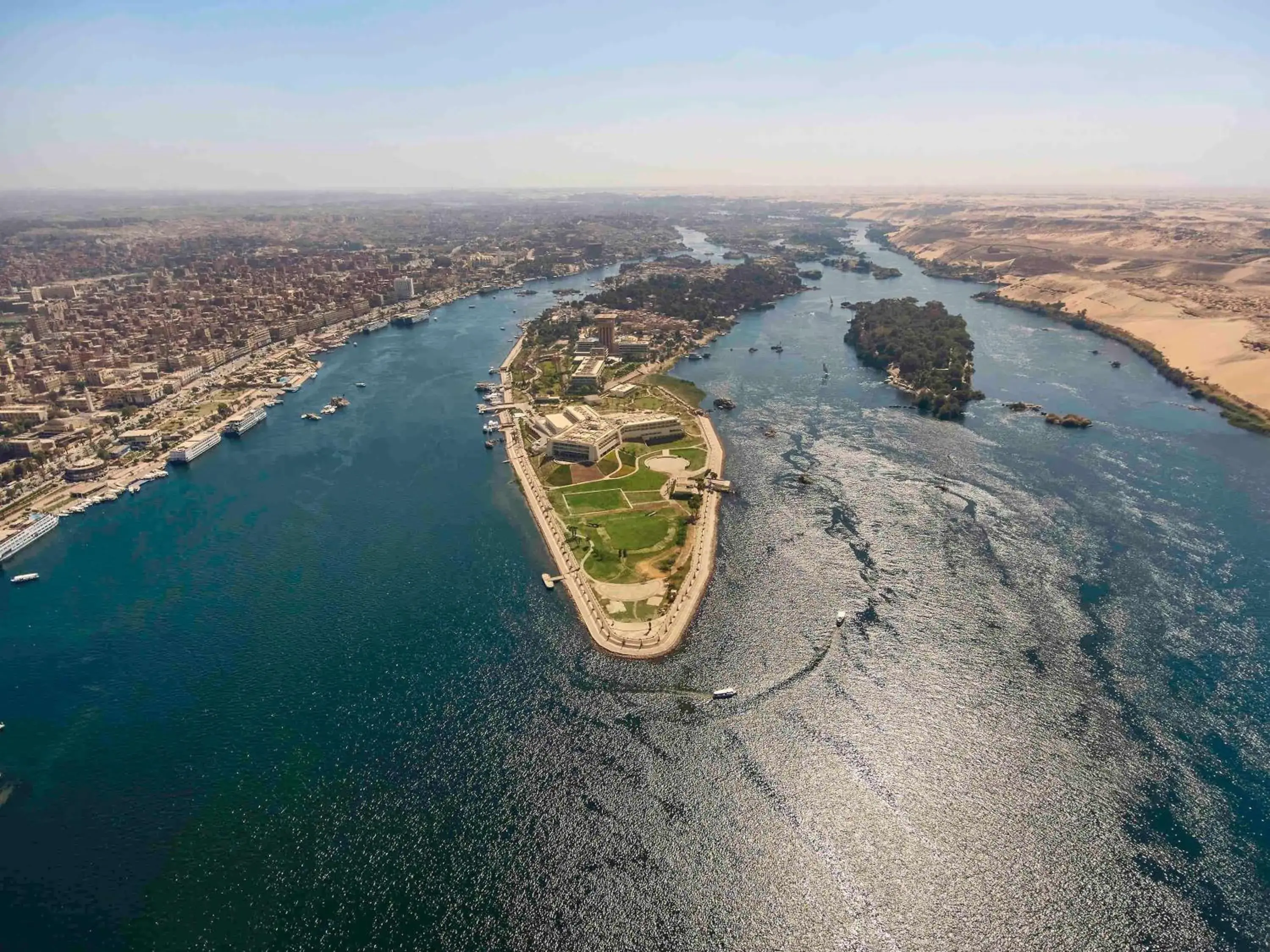 Property building in Mövenpick Resort Aswan Property building in Mövenpick Resort Aswan