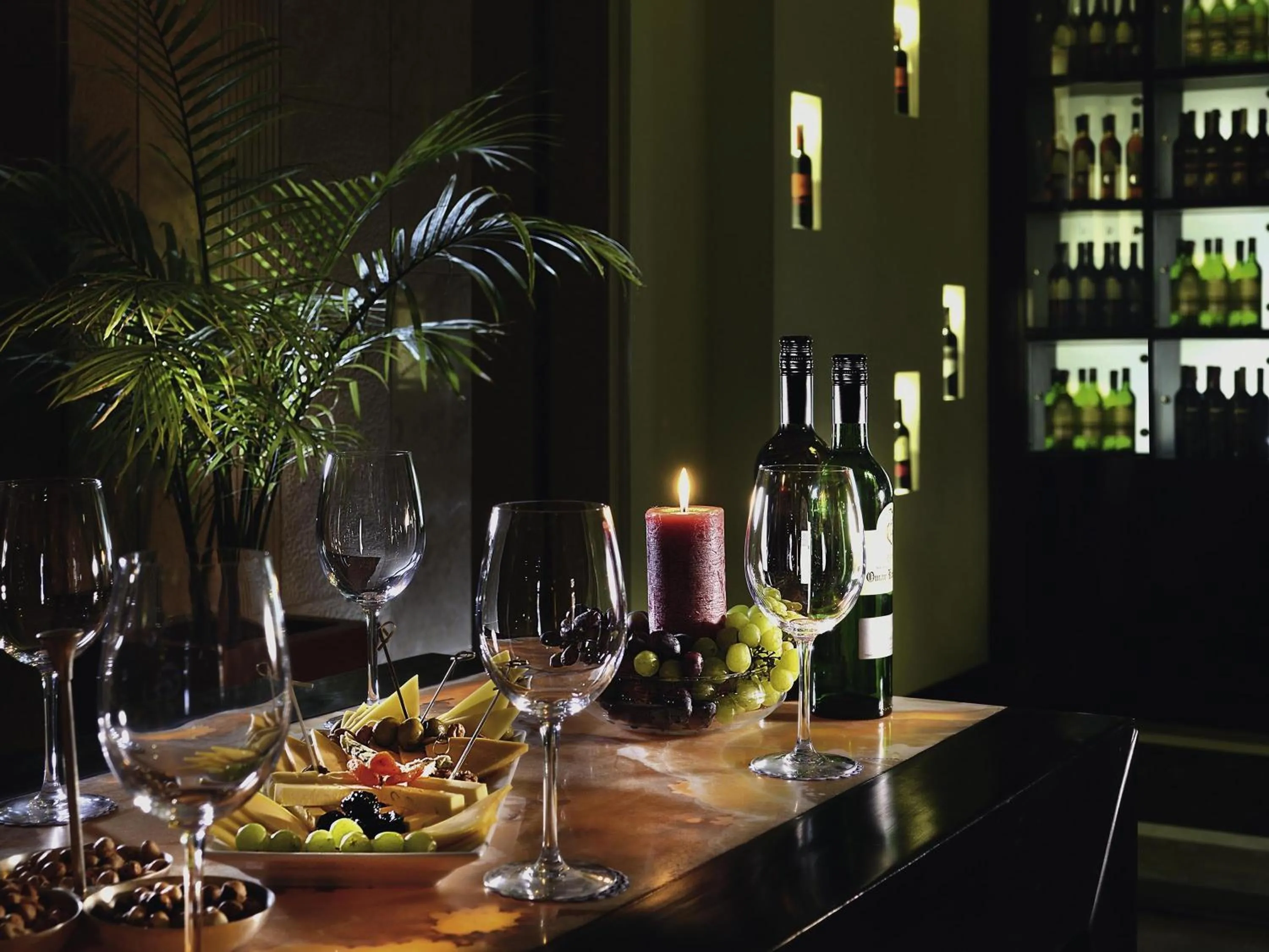 Lounge or bar in Mövenpick Resort Aswan