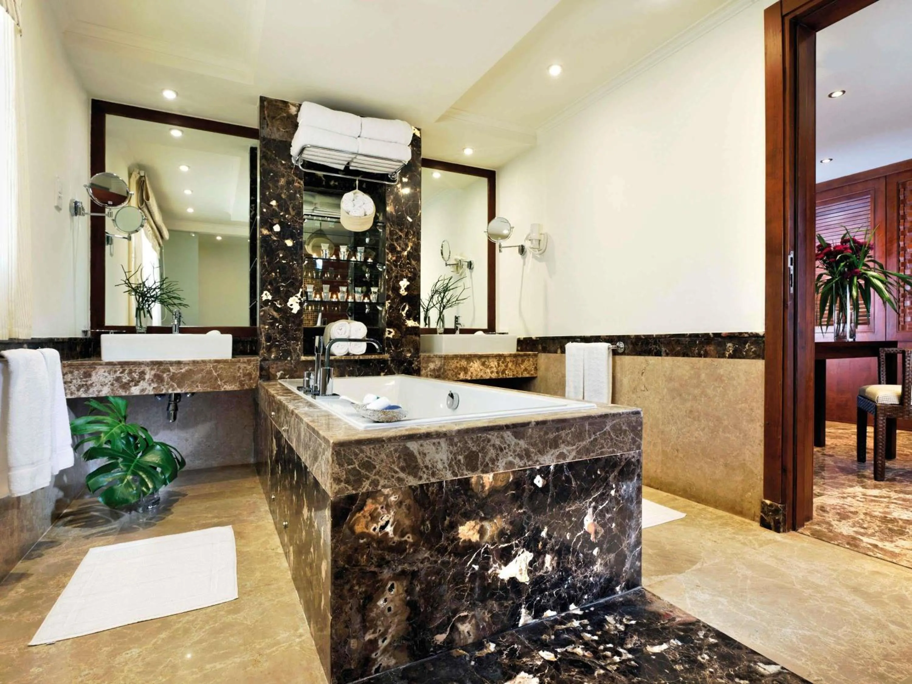 Bedroom in Mövenpick Resort Aswan