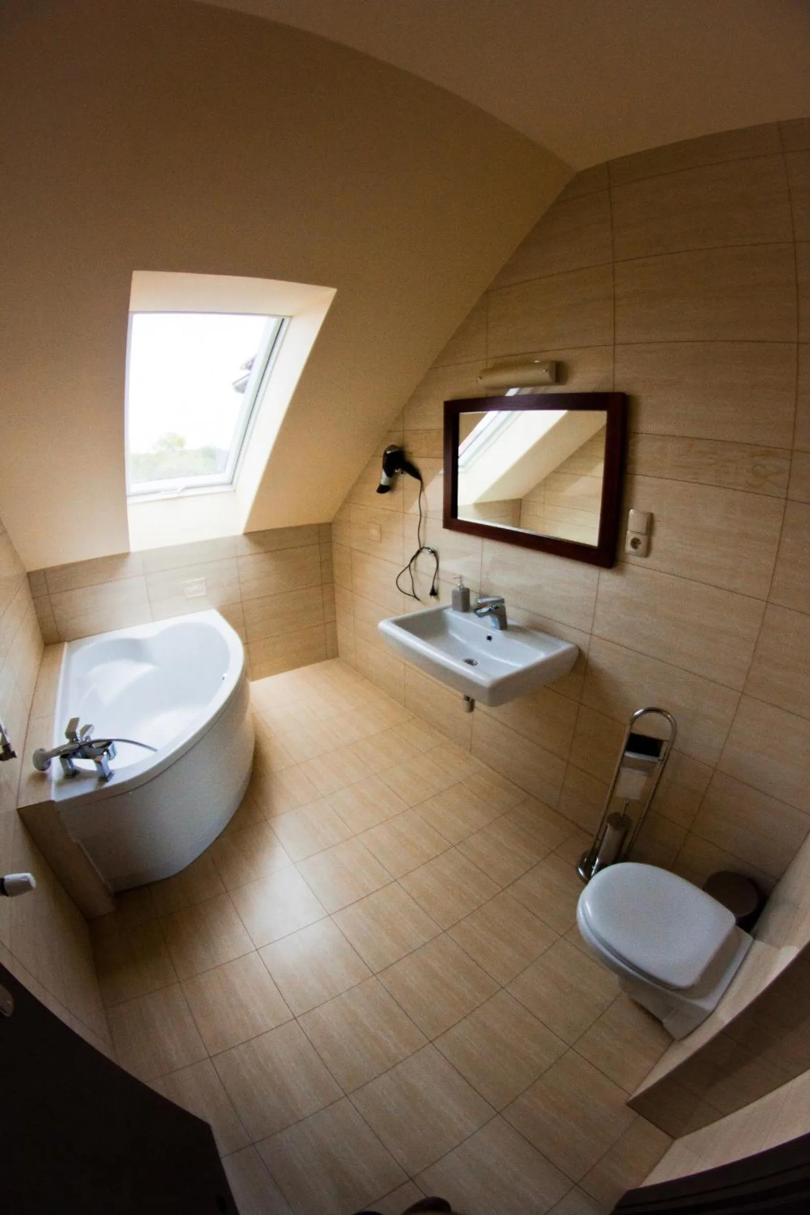 Shower in Dwa Bratanki