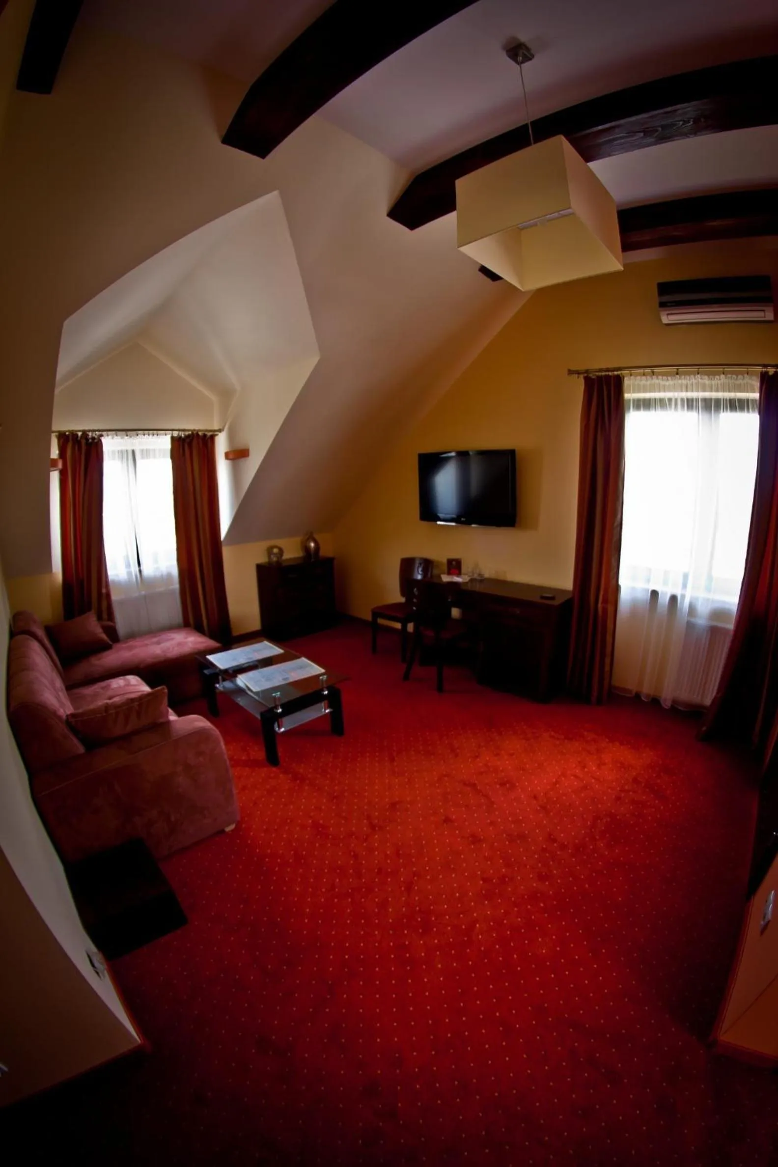 People in Dwa Bratanki