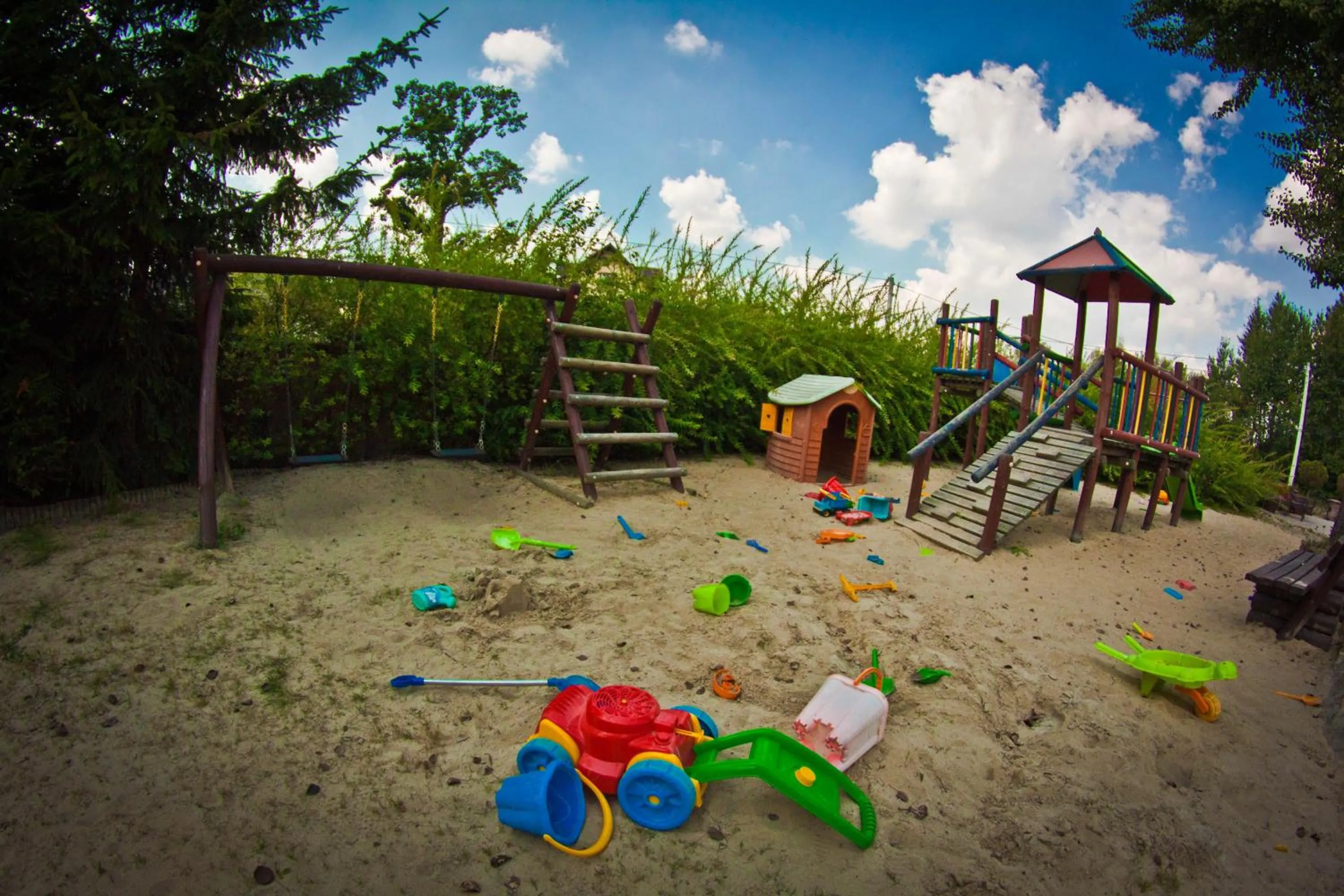 People in Dwa Bratanki