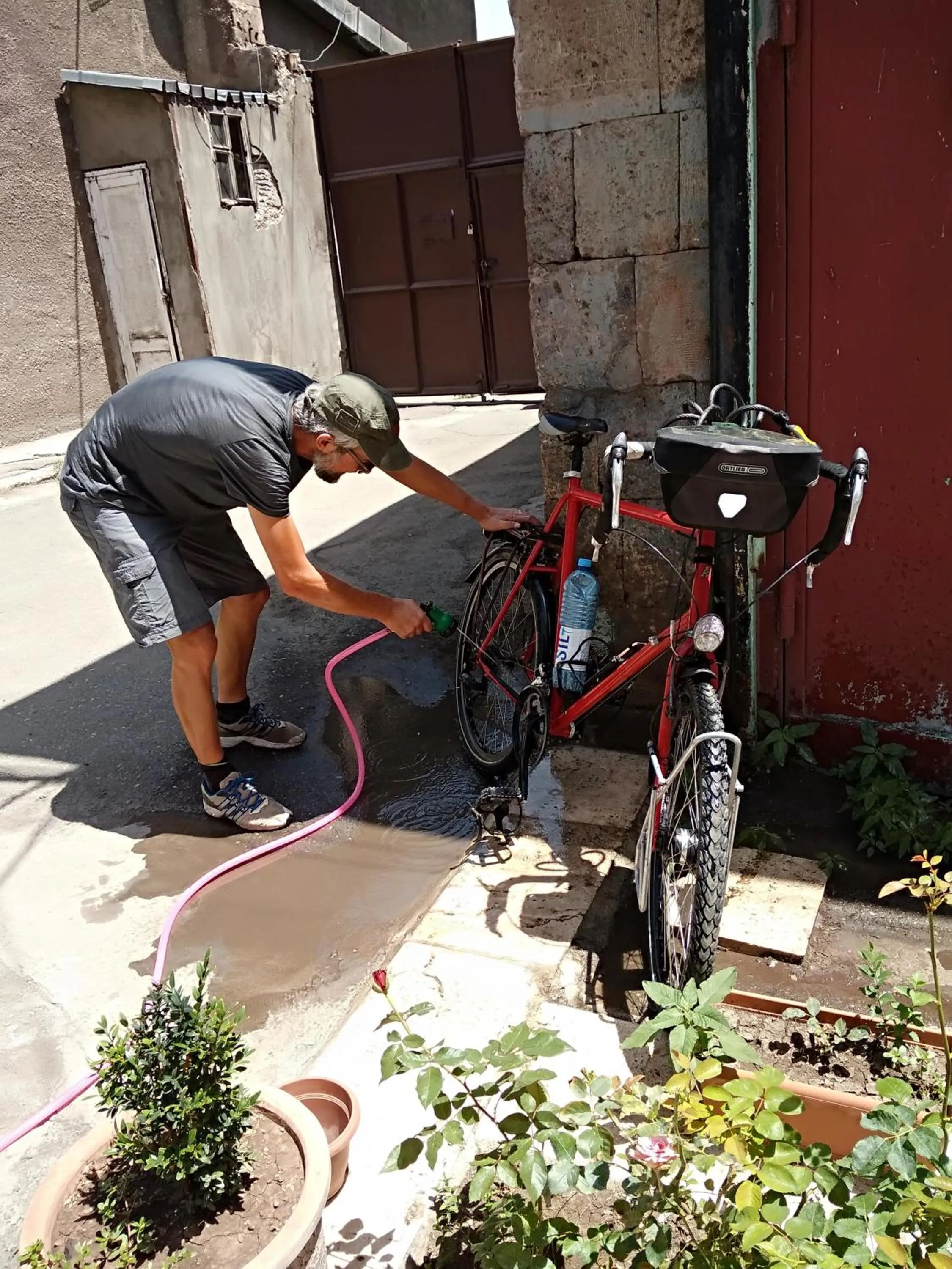 Garden in Komitas Avenue Guest House