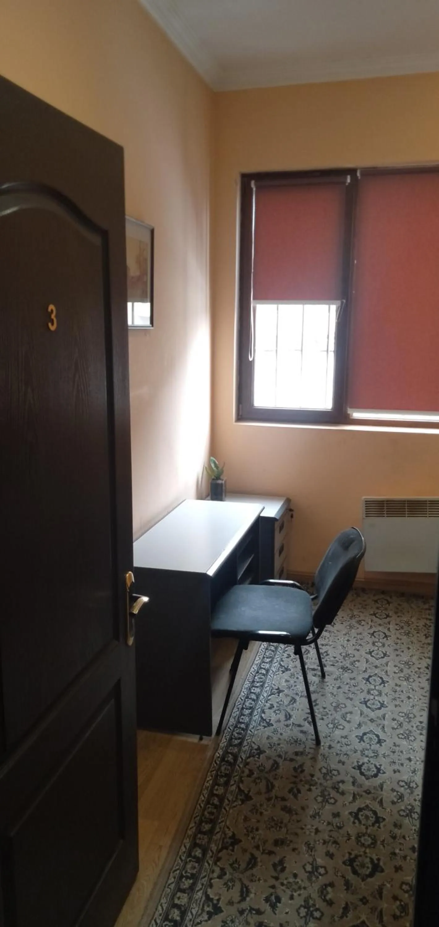 hair dresser in Komitas Avenue Guest House