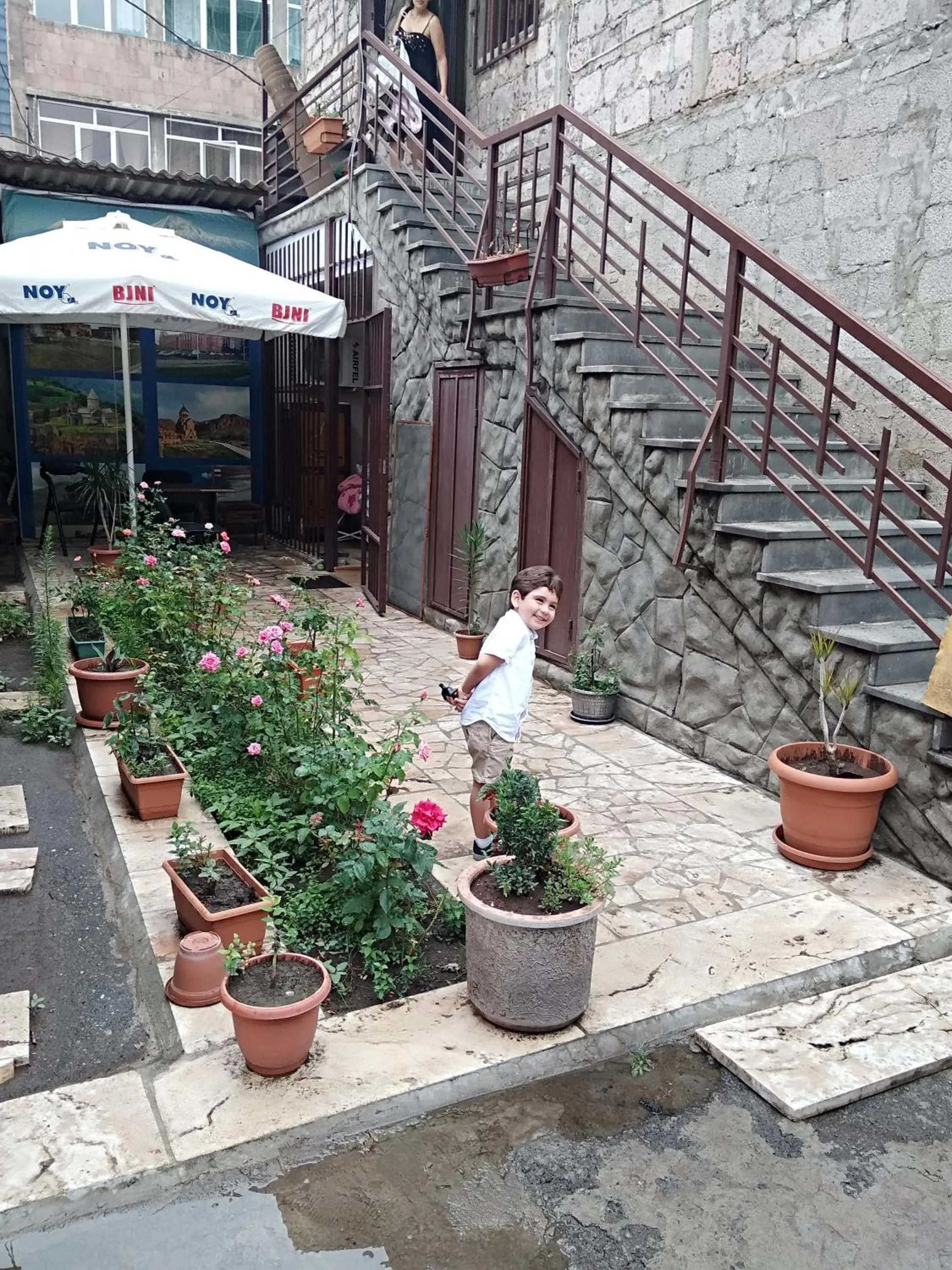 Garden in Komitas Avenue Guest House
