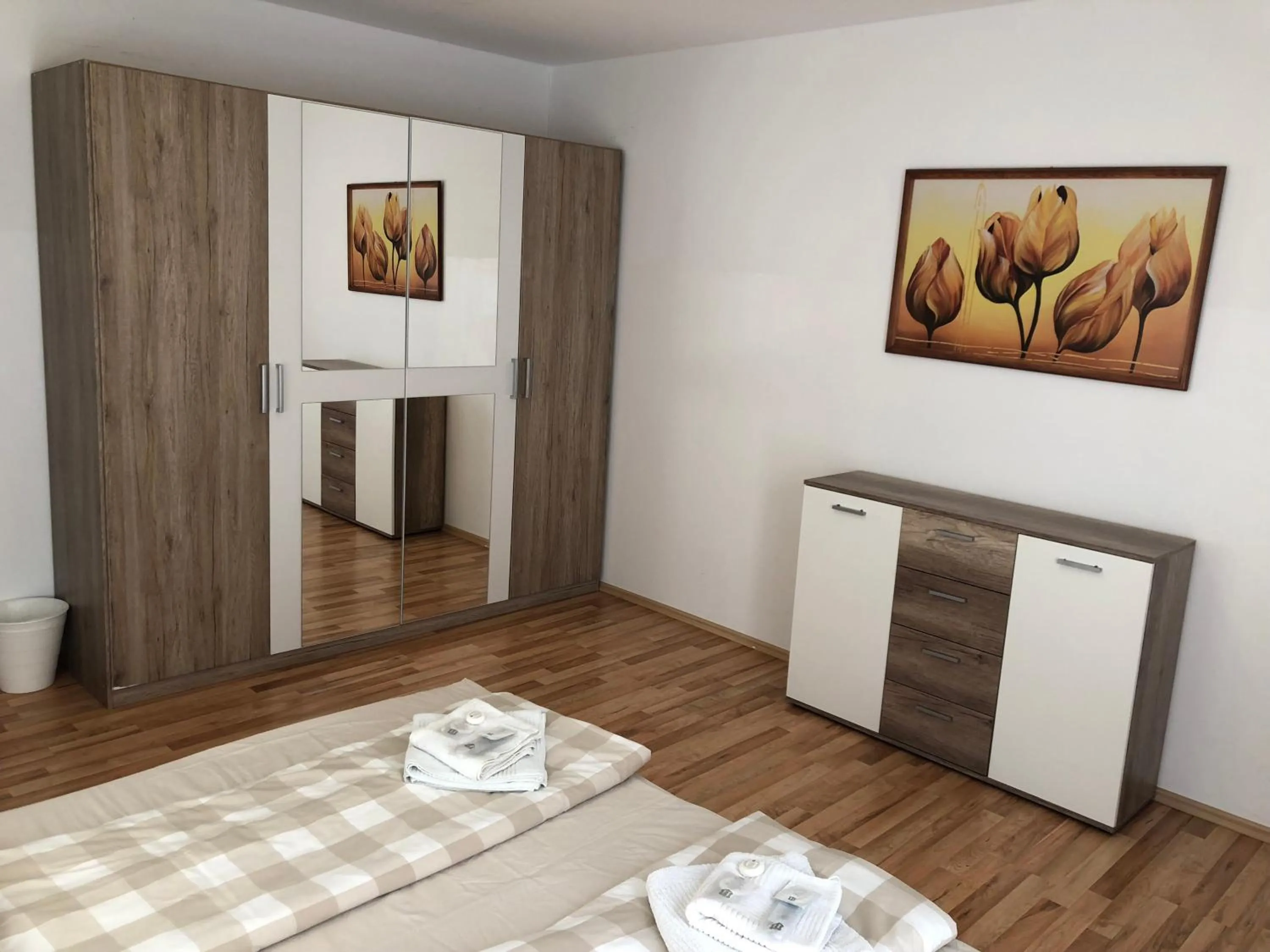 Bed in Sahara Falcon