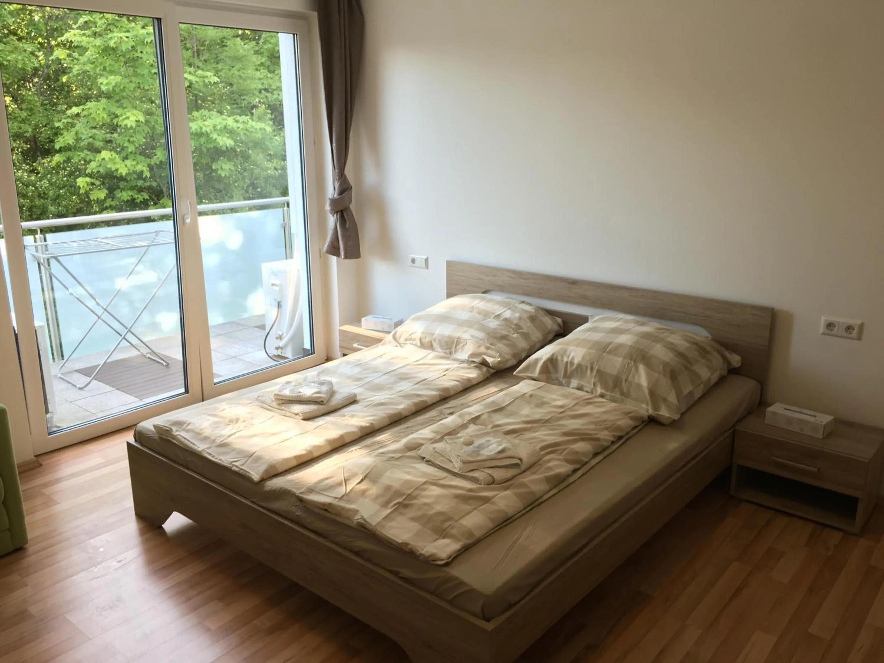 Bed in Sahara Falcon