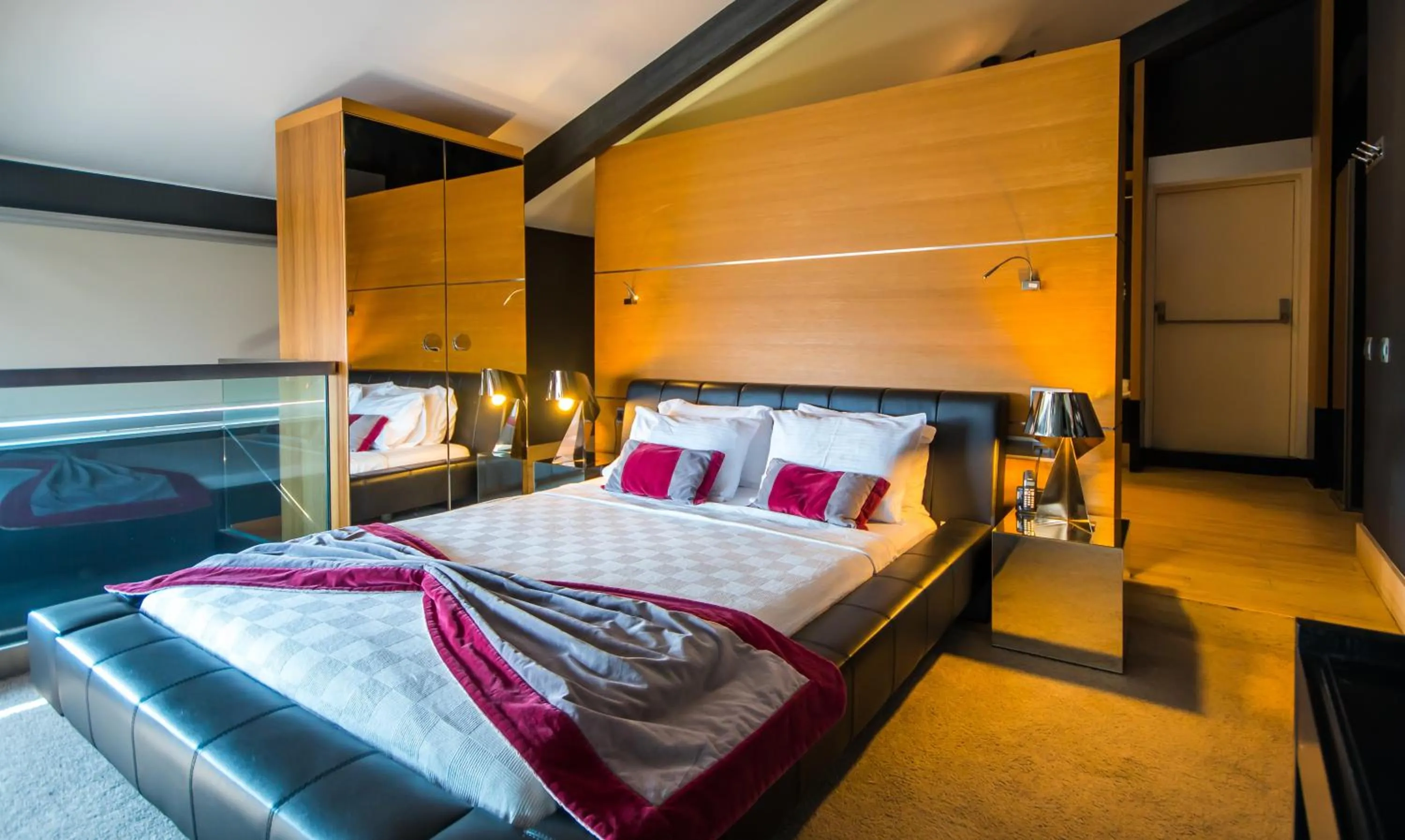 Bed in Vernazza Suites