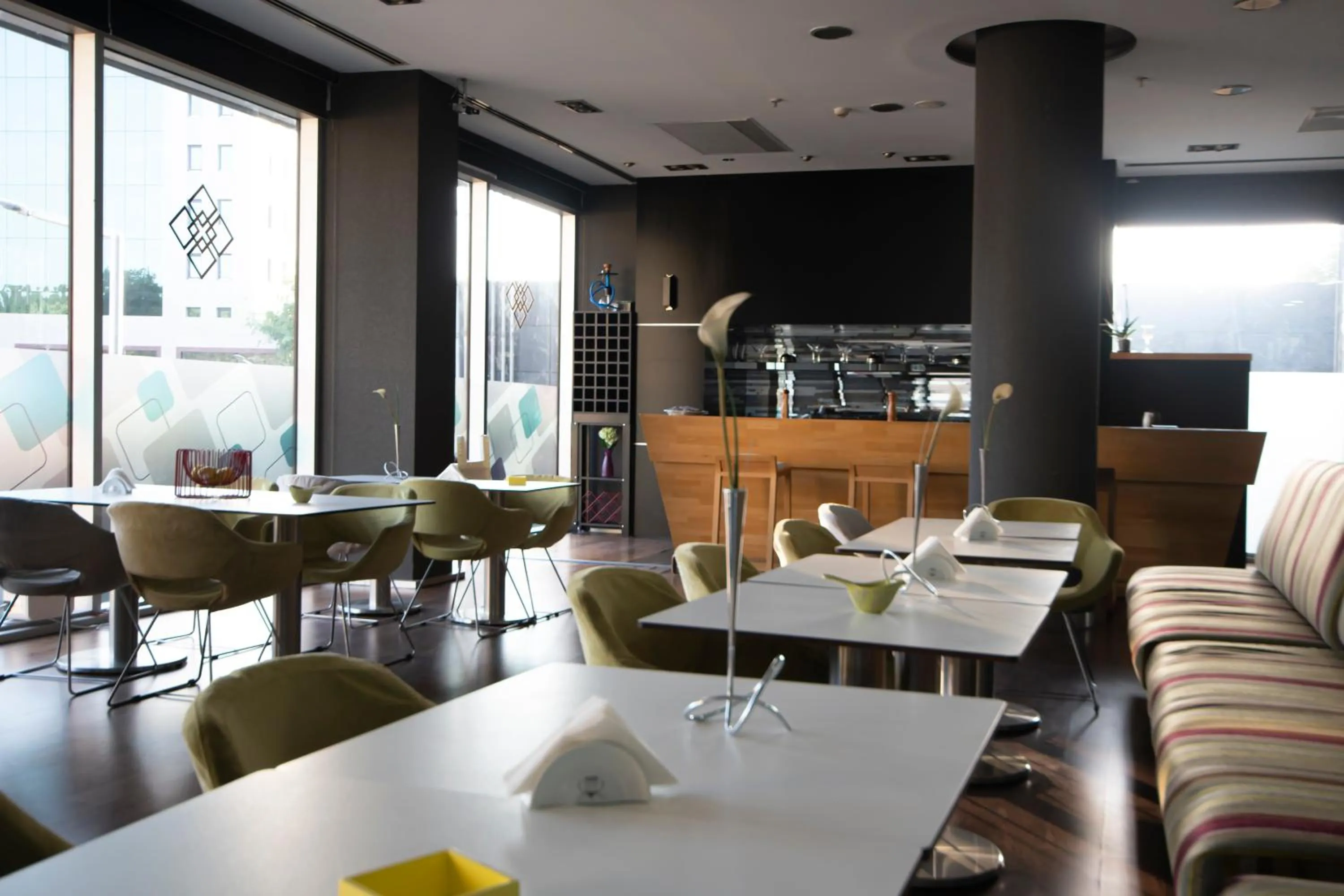 Restaurant/places to eat in Vernazza Suites