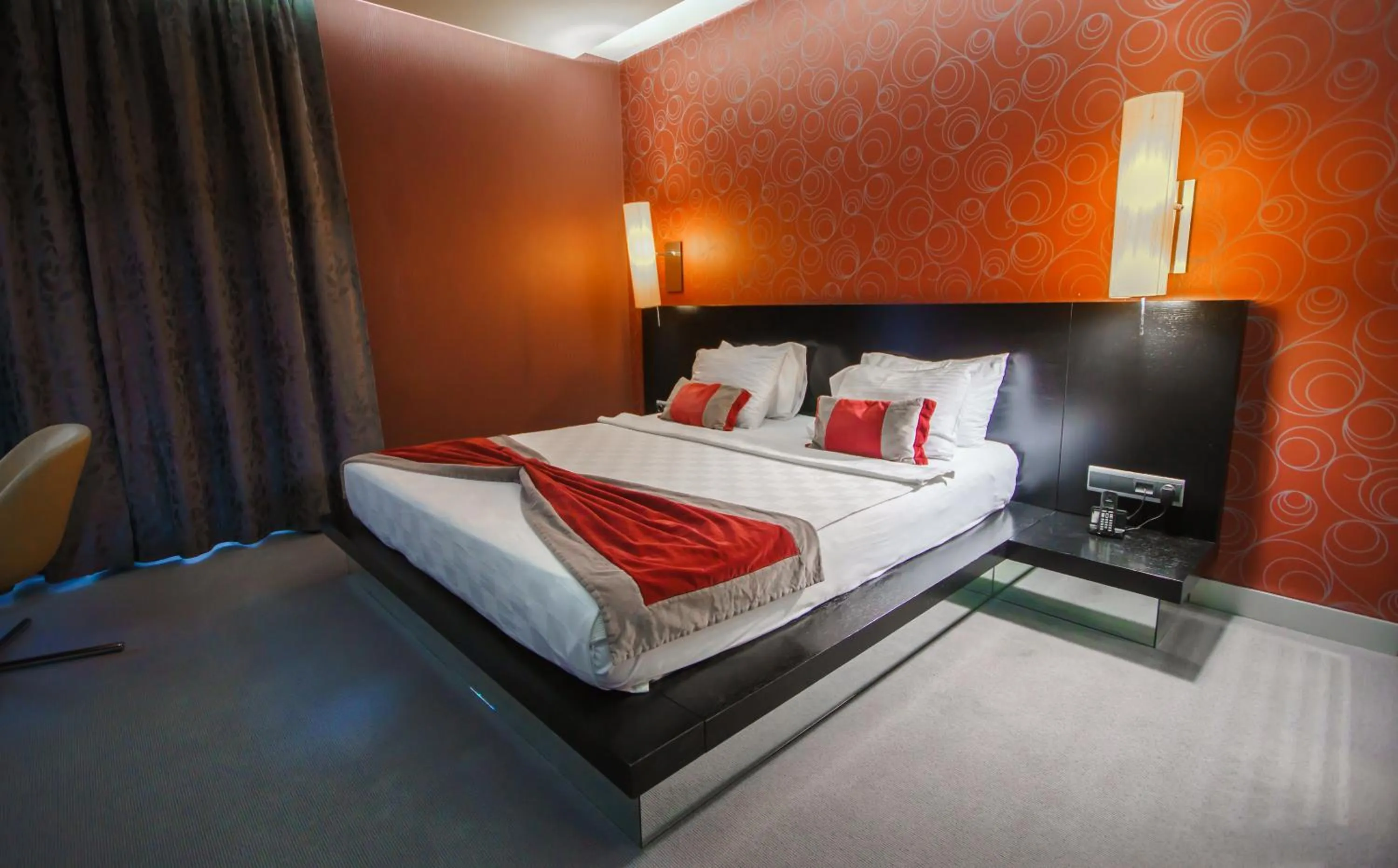 Bed in Vernazza Suites