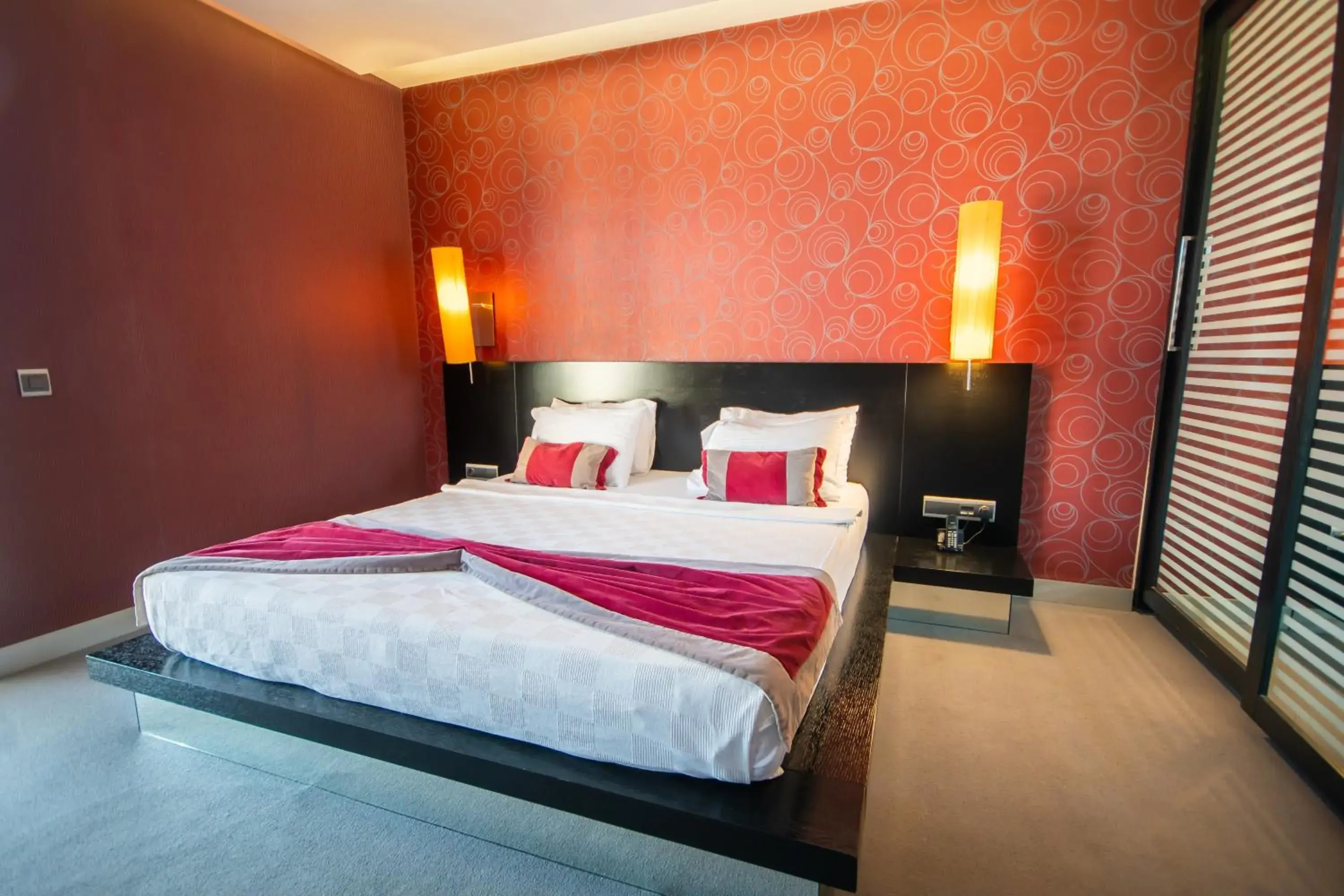 Bed in Vernazza Suites Bed in Vernazza Suites