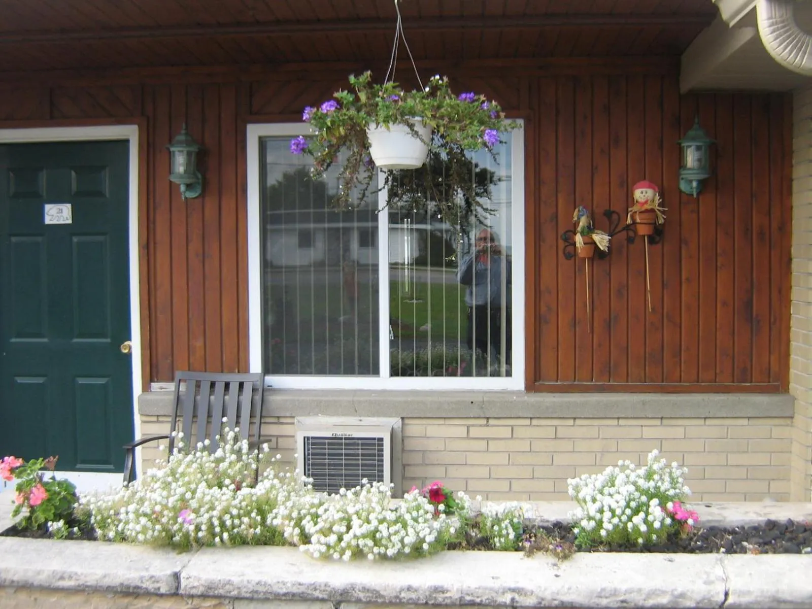 Property building in Big Bear Lodge