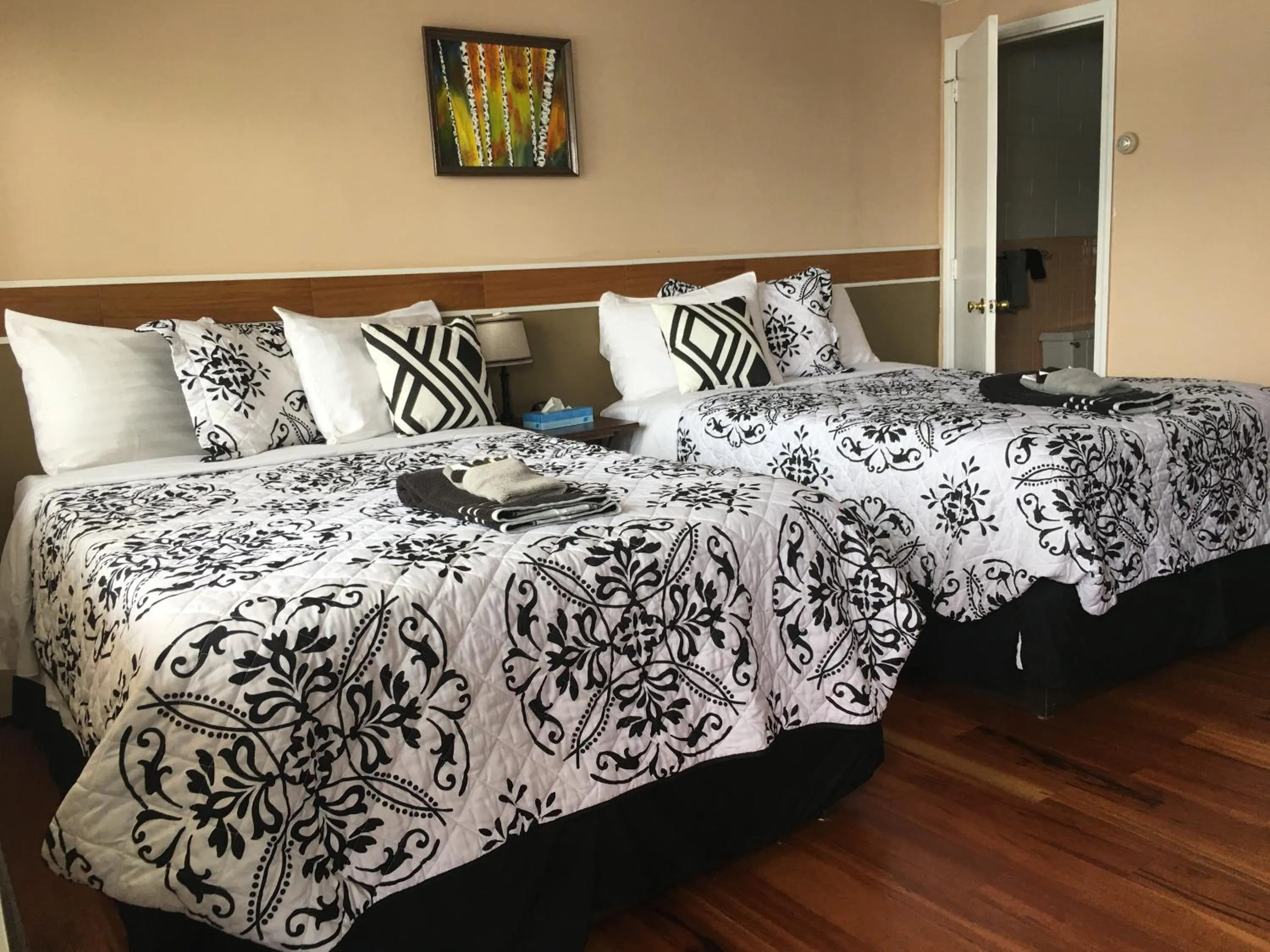 Bed in Big Bear Lodge