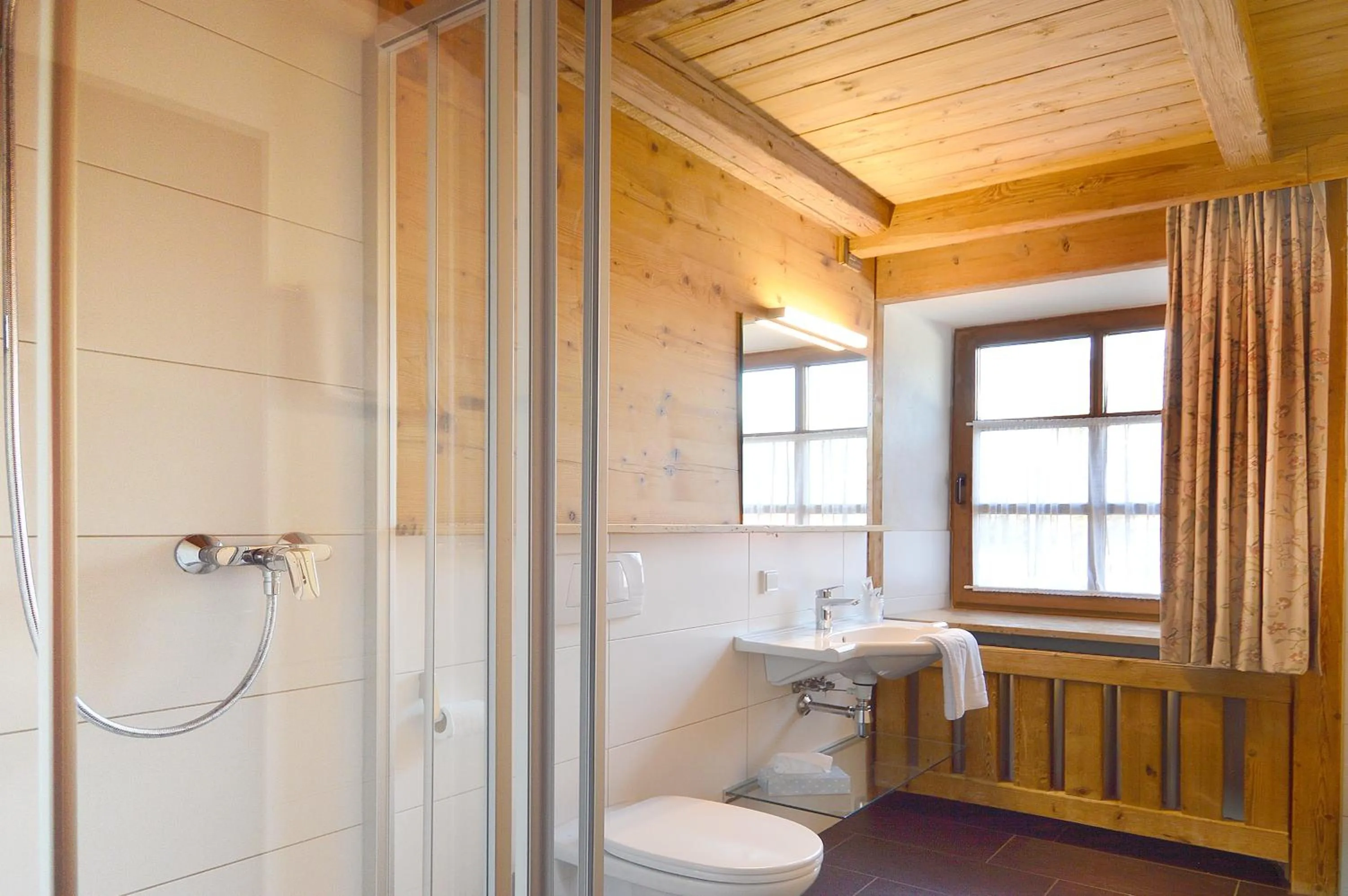 Bathroom in Gasthof Hotel zur Post