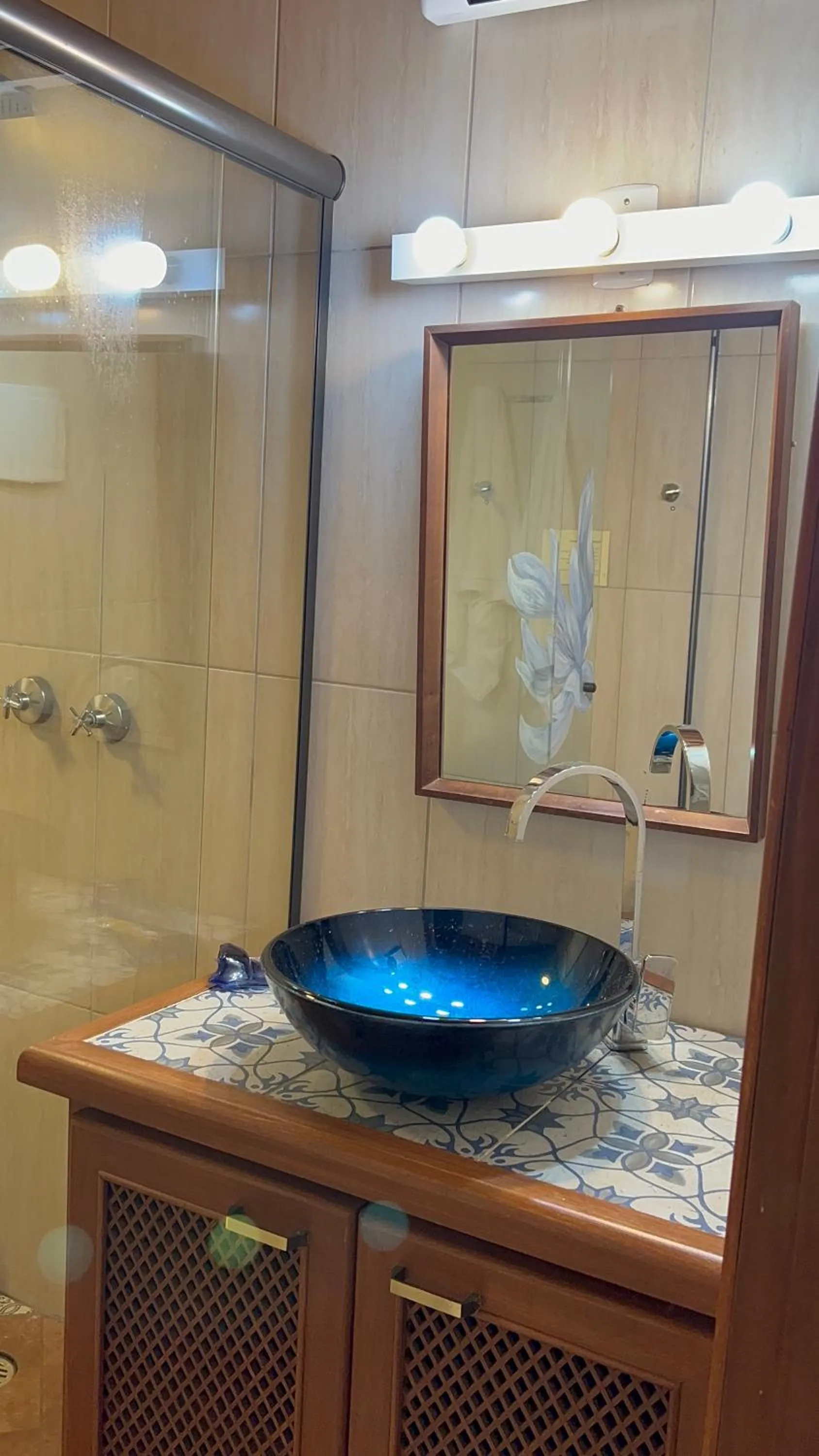 Shower in Chalés ANECUEM