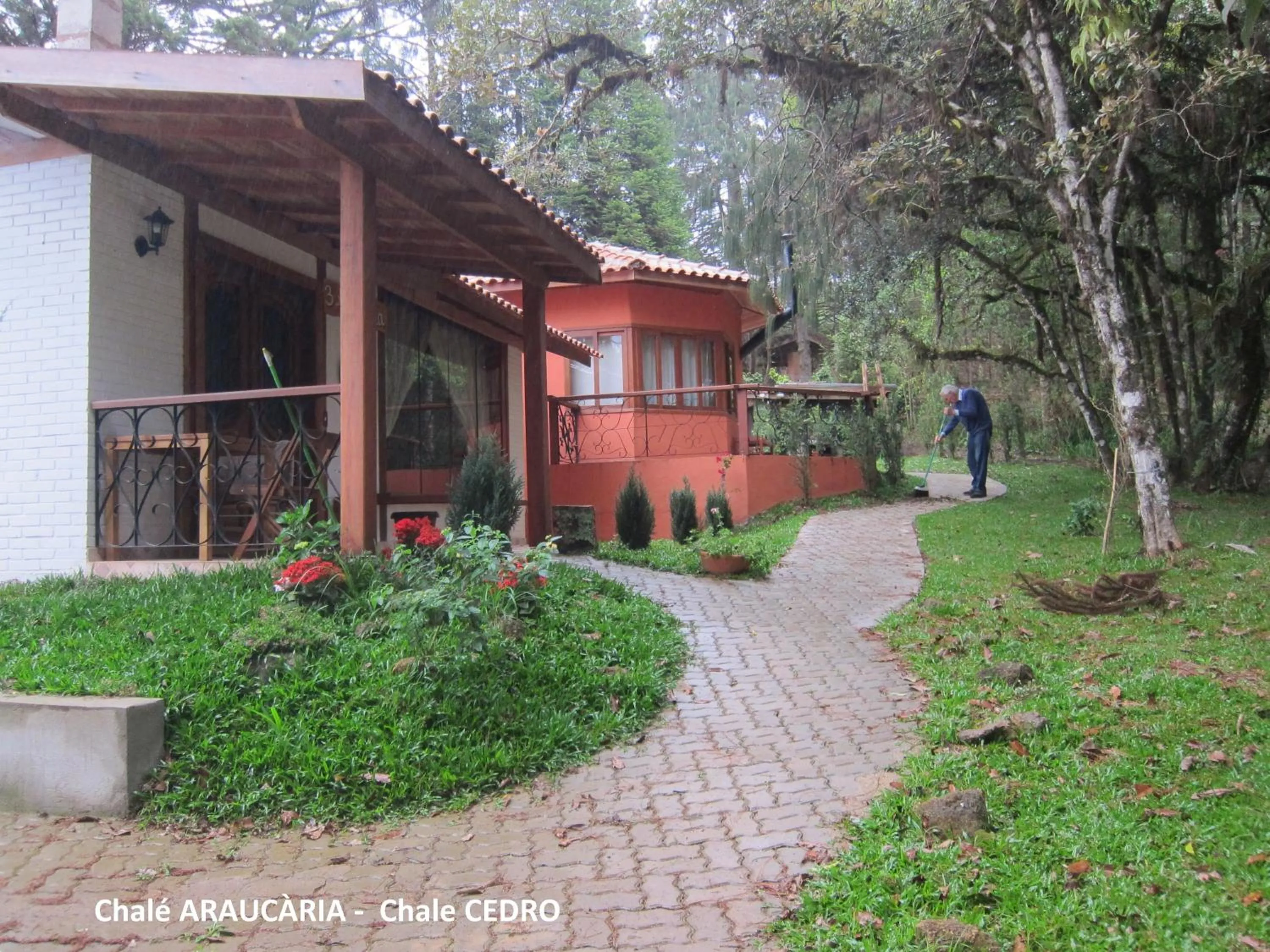 Property building in Chalés ANECUEM