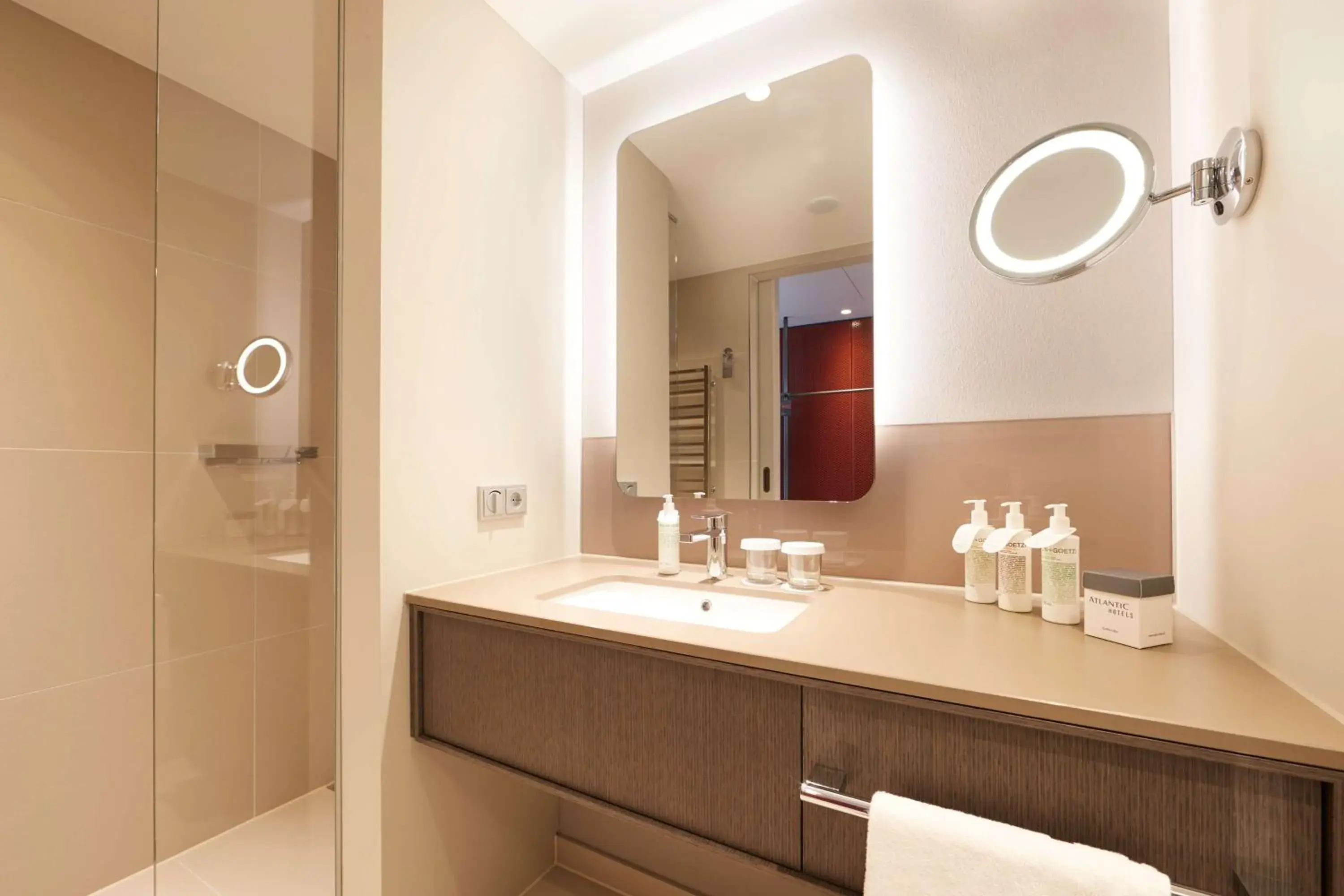 Bathroom in ATLANTIC Grand Hotel Bremen Bathroom in ATLANTIC Grand Hotel Bremen